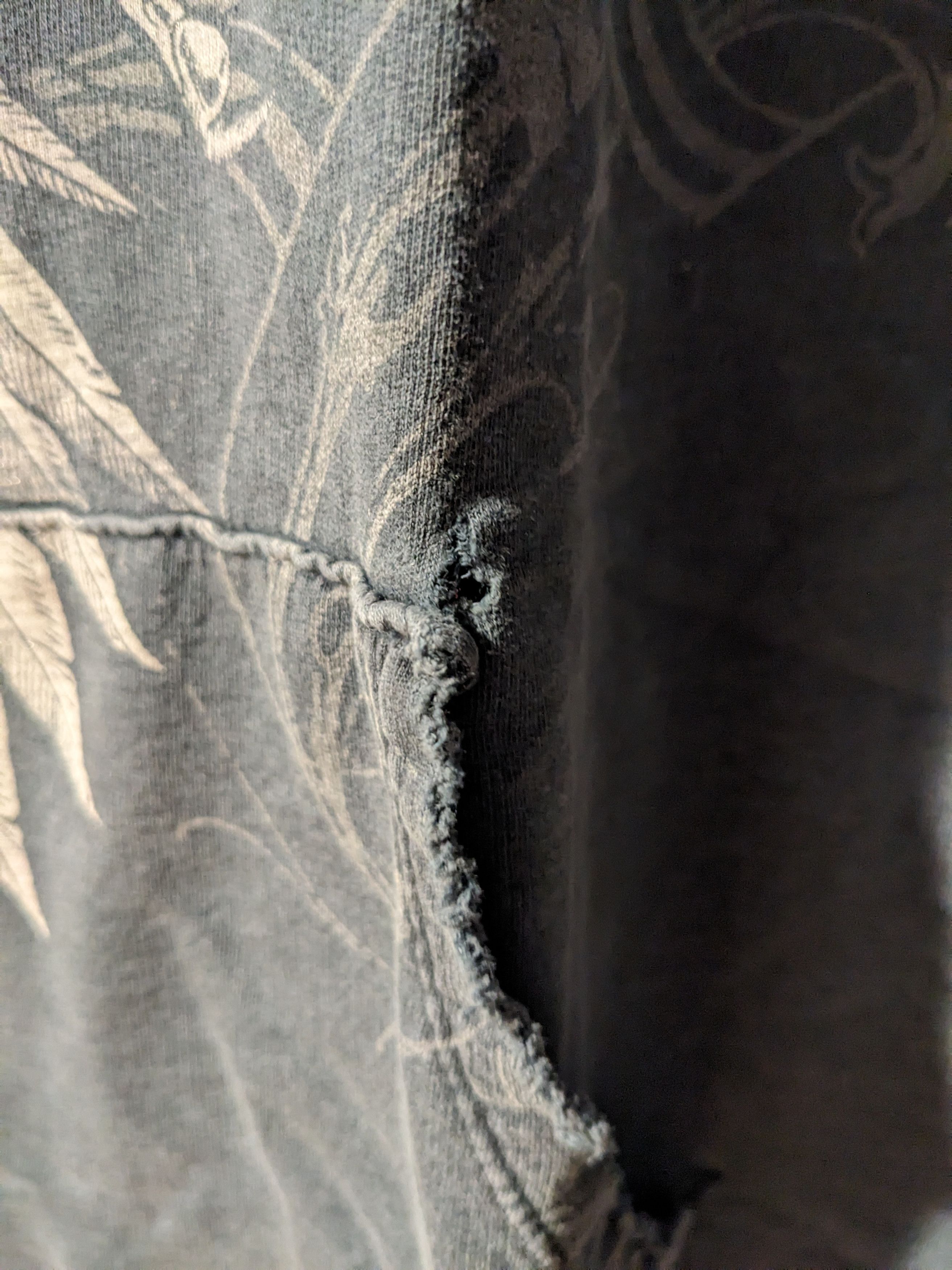Affliction × Vintage Vintage Y2K Affliction All Over Print X-Large Black Hoodie Size US XL / EU 56 / 4 - 6 Thumbnail