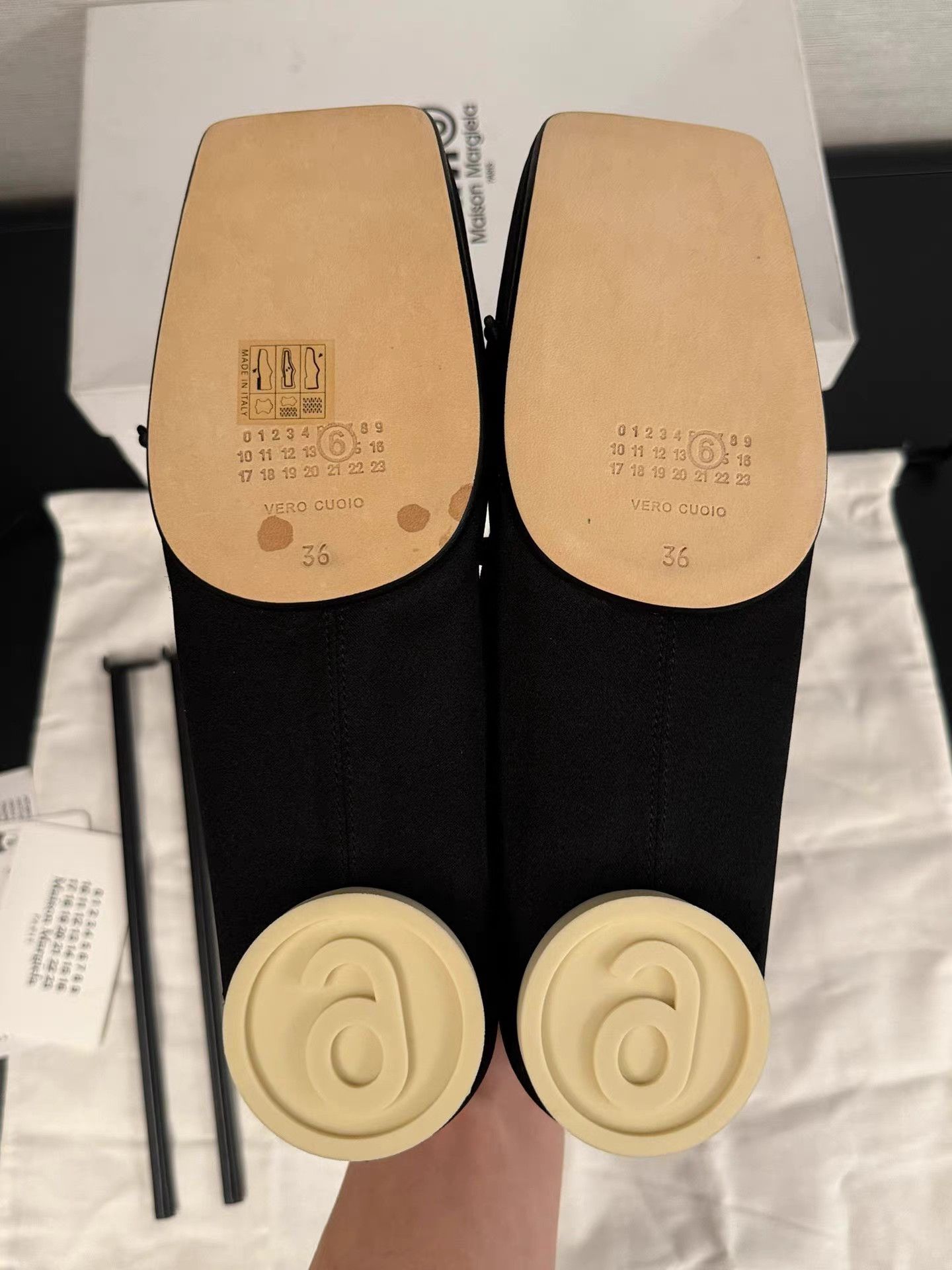 Maison Margiela Maison Margiela Black Satin Ballet Flats K6 Size US 6 / IT 36 - 4 Thumbnail