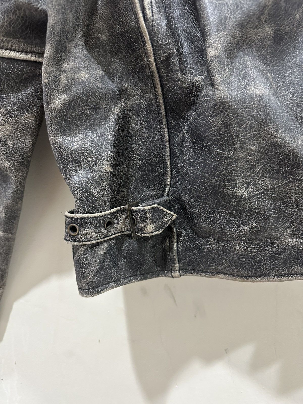 Japanese Brand VTG Genuine Leather Motorcycles Distress Jacket Size US L / EU 52-54 / 3 - 14 Thumbnail