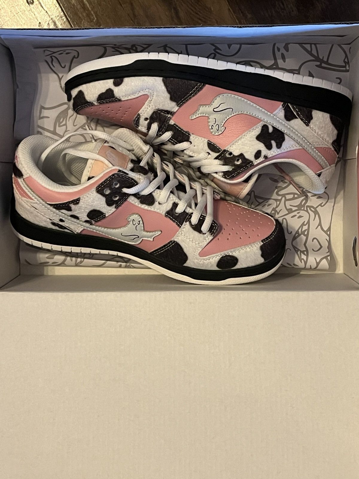Other Gav Customs “Ghost Cow” Sneaker Size US 7 / EU 40 - 1 Thumbnail