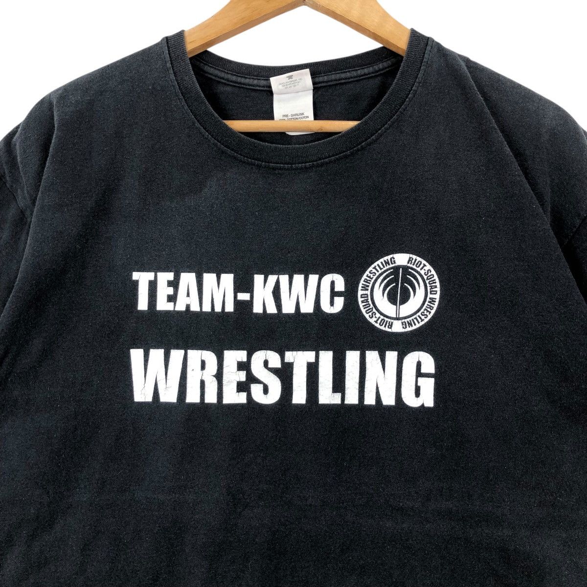 Vintage Vintage Team-Kwc Riot-Squad Wrestling T Shirt Size XL Size US XL / EU 56 / 4 - 3 Thumbnail