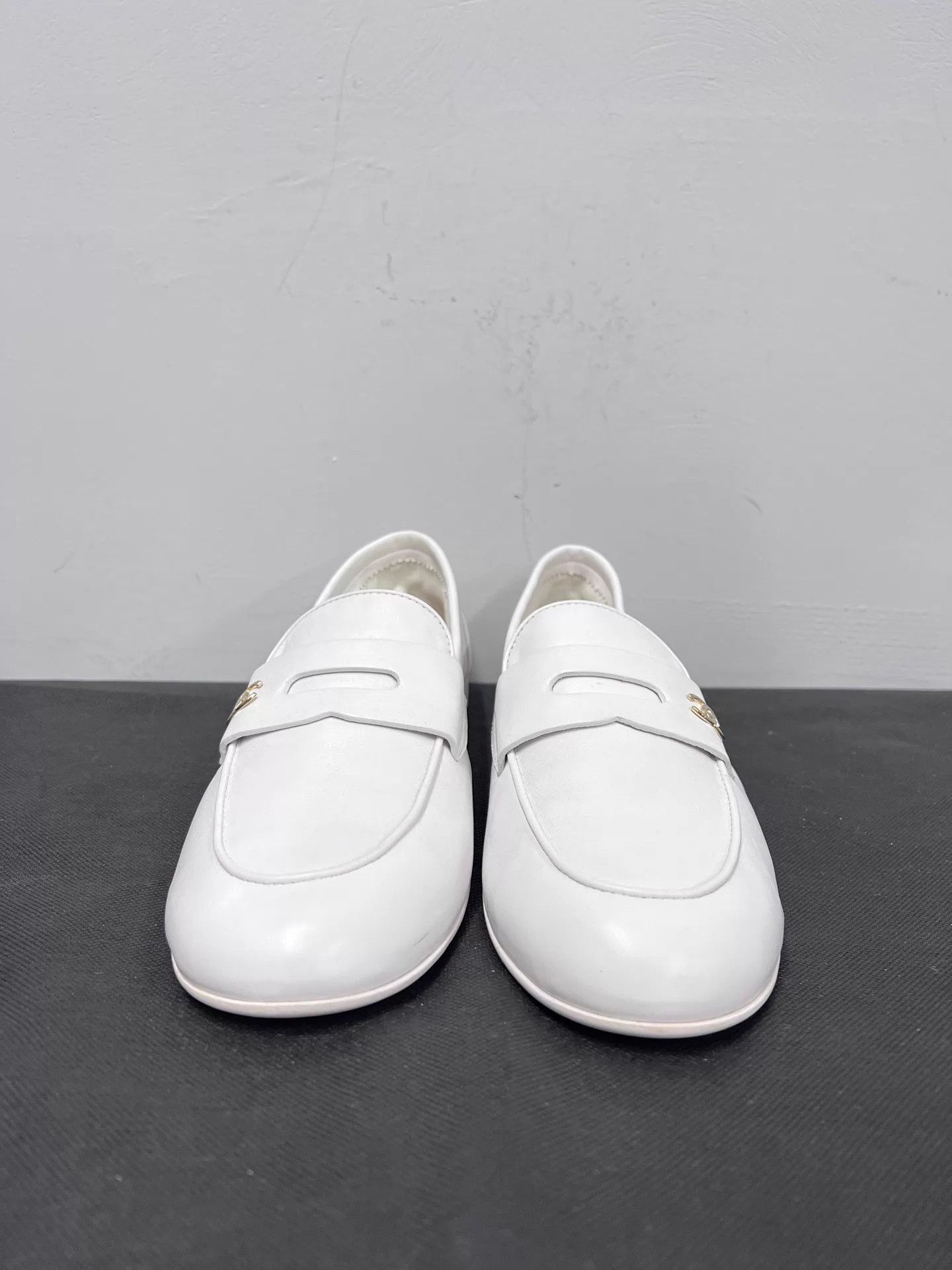 Chanel Chanel Lambskin Loafers 42 New Unworn Size US 9 / EU 42 - 2 Thumbnail