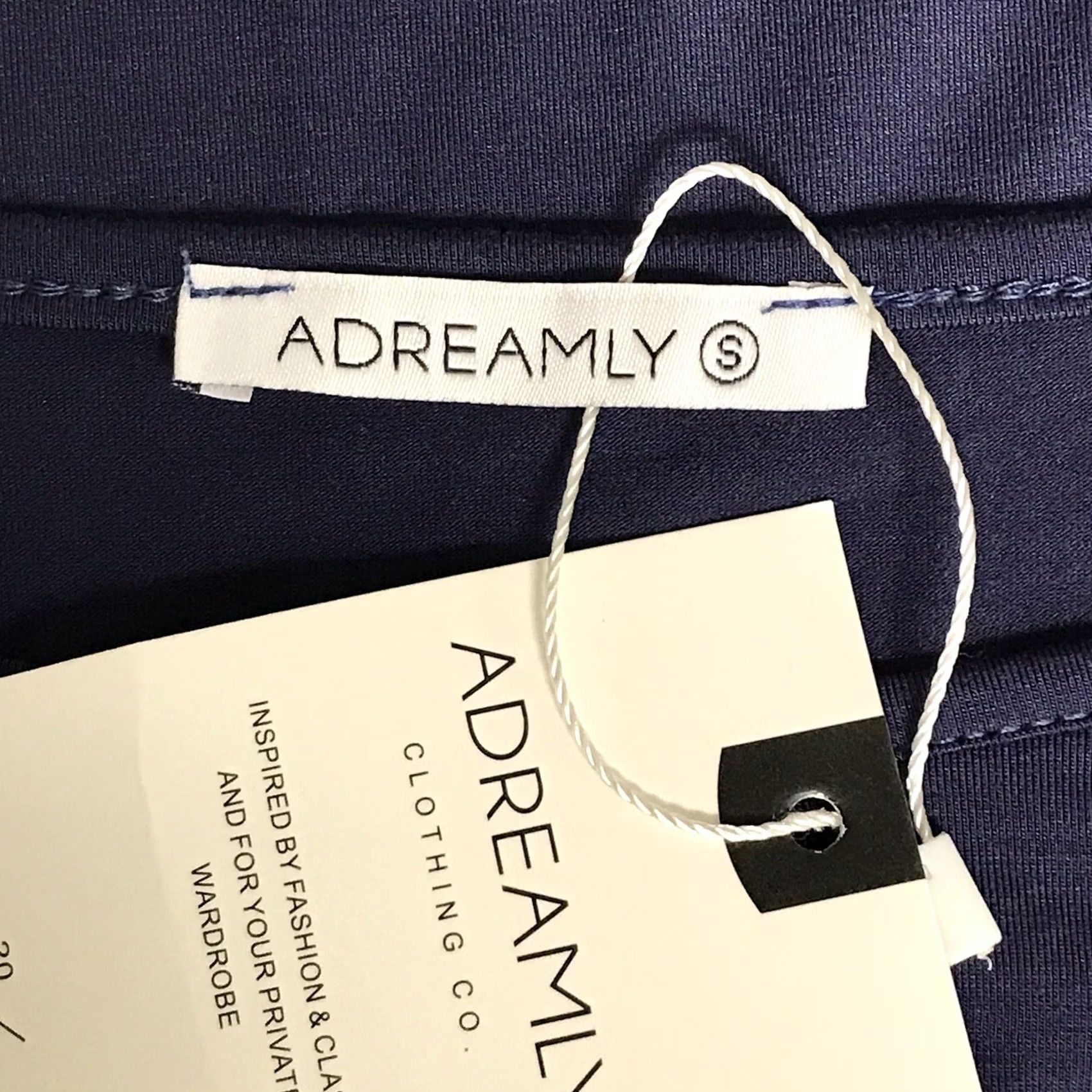 Vintage ADREAMLY Women Navy Blue Scoop Neckline Cold Shoulder Long Sleeve Top Blouse S Size S / US 4 / IT 40 - 2 Thumbnail
