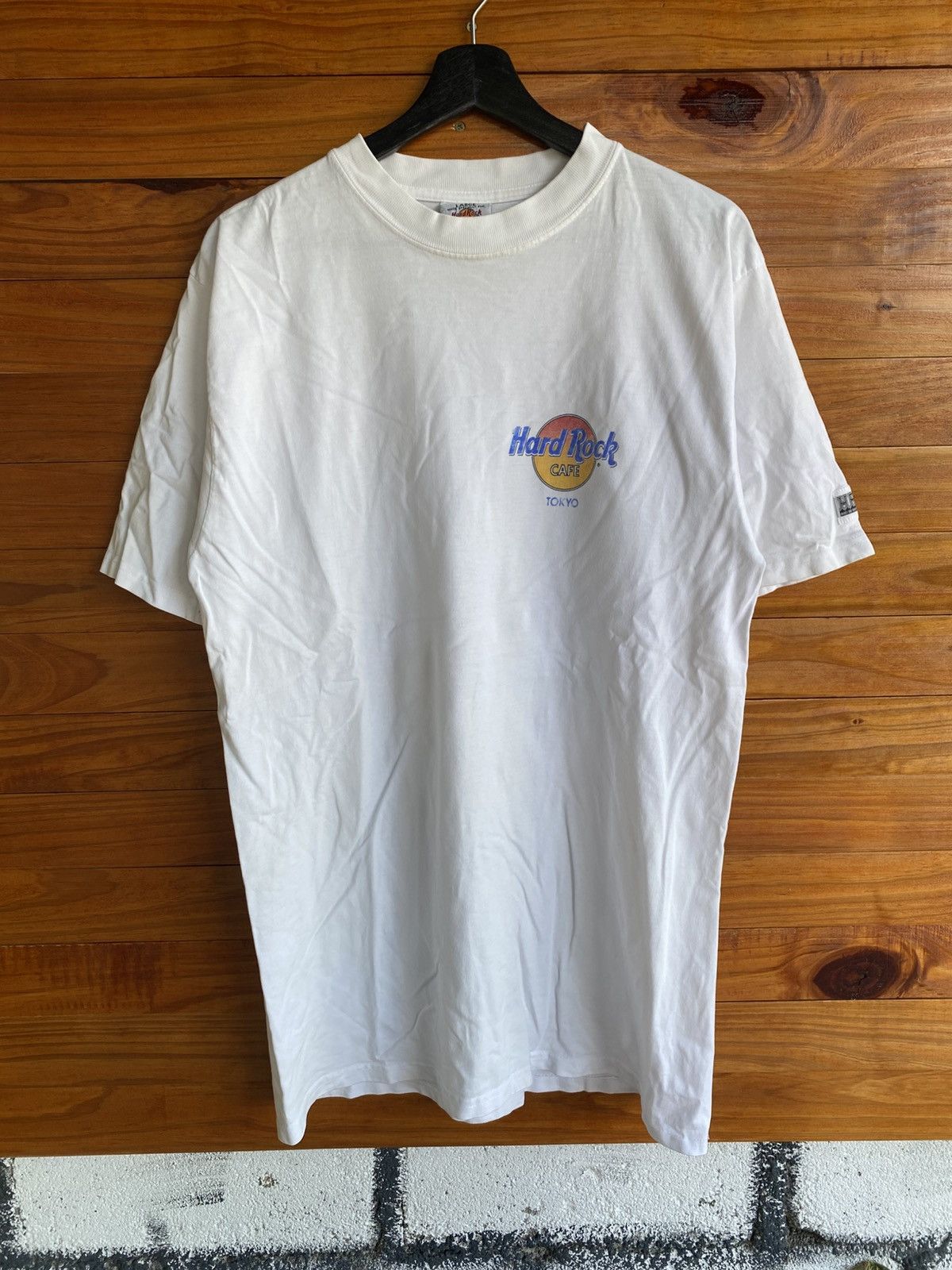 Hard Rock Cafe Vintage Hard Rock Cafe Tokyo T-Shirt Capital of Rock n’ Roll Size US L / EU 52-54 / 3 - 9 Thumbnail