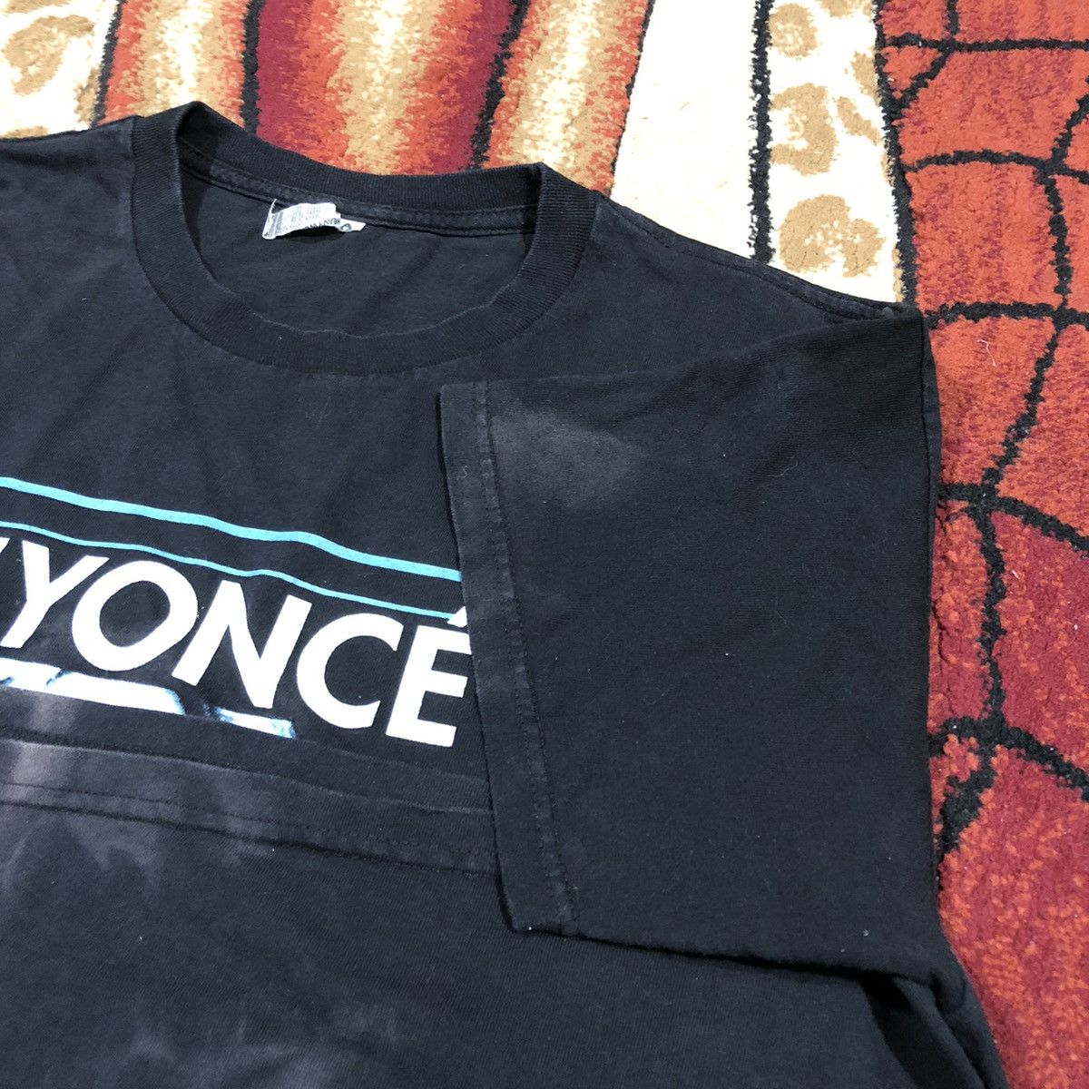 Band Tees Vintage Beyonce The Formation Tour T Shirt Size US L / EU 52-54 / 3 - 7 Thumbnail