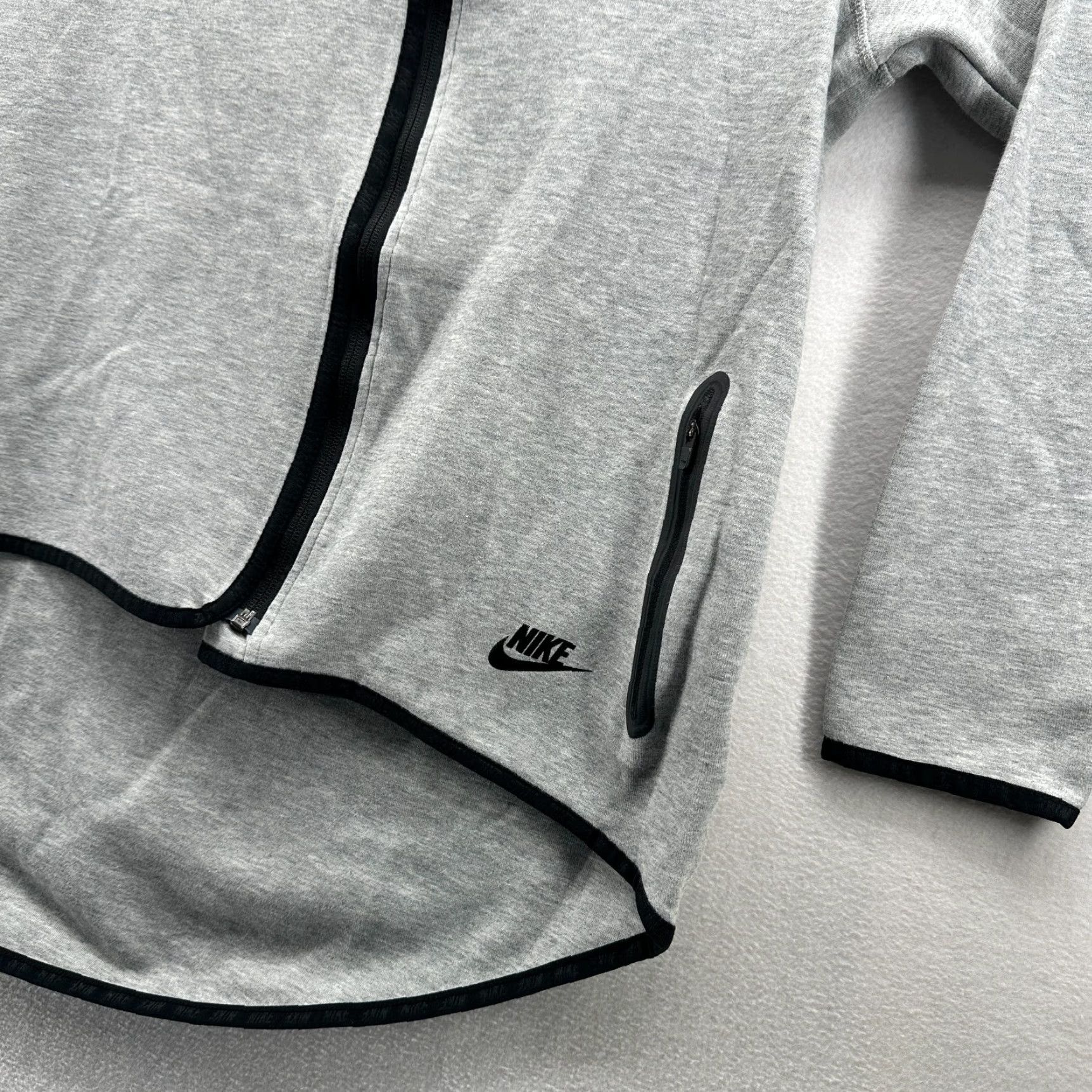 Nike VINTAGE Nike Full Zip Hoodie Gray Women's XL Asymmetric Long Sleeve Pockets Size XL / US 12-14 / IT 48-50 - 2 Thumbnail