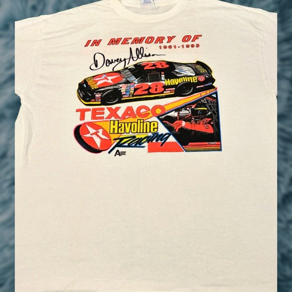 NASCAR VINTAGE NASCAR Davey Allison In Memory 1993 VTG Shirt Mens Size XXL Texaco 90s White Short Sleeve T-Shirt Mens 2XL Size US XXL / EU 58 / 5 - 1 Thumbnail