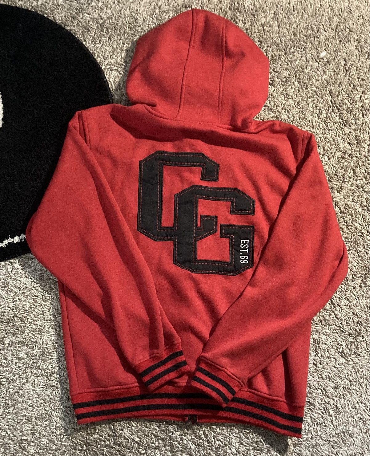 Coogi Vintage Coogi “CG EST.69” Red Zip-Up Hoodie — AU embroidery Size US XL / EU 56 / 4 - 6 Thumbnail