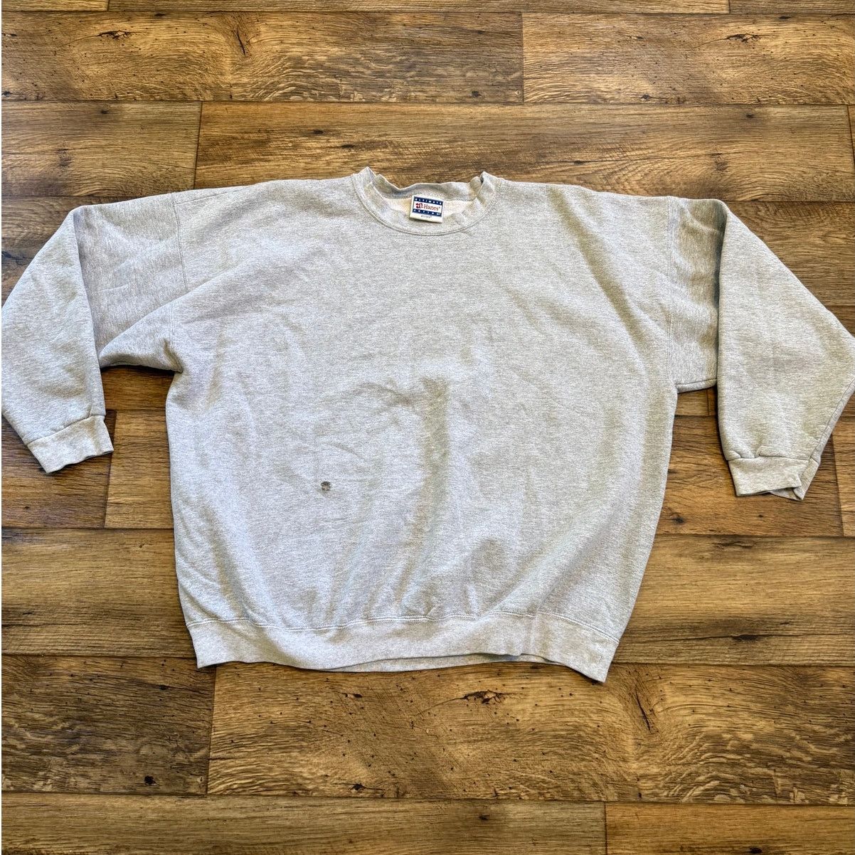 Hanes Vintage 90s Hanes Blank Gray Crewneck Sweatshirt Size US XL / EU 56 / 4 - 1 Thumbnail