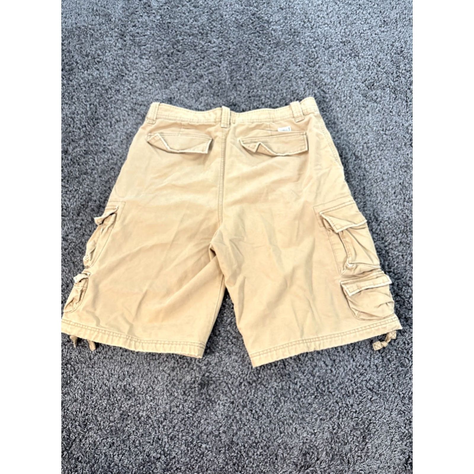 Vintage Vintage Aeropostale Cargo Shorts Mens 36 Beige Baggy Skate Y2K Size US 36 / EU 52 - 6 Thumbnail