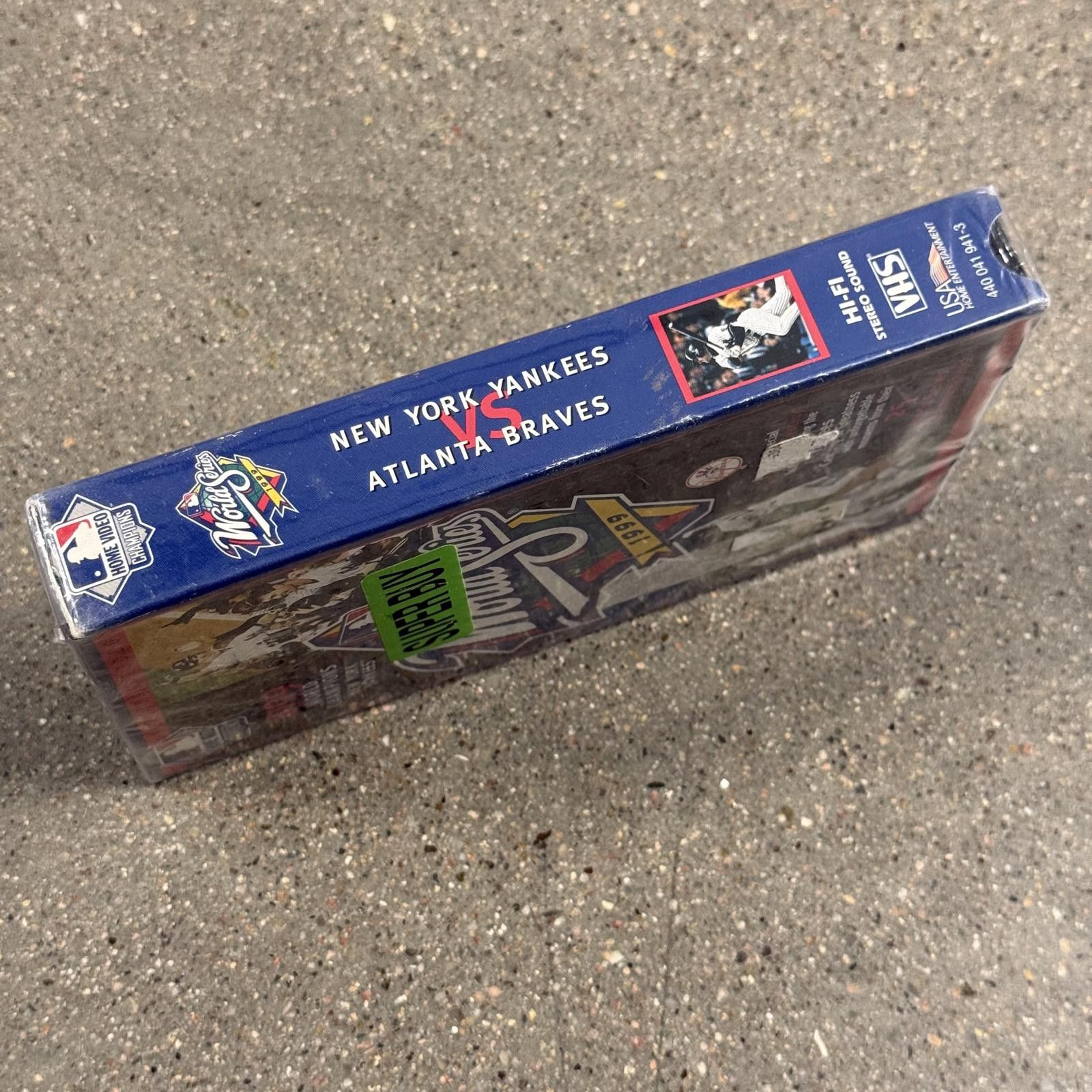 MLB RARE 1999 World Series Official VHS NY Yankees ATL Braves Size ONE SIZE - 4 Thumbnail