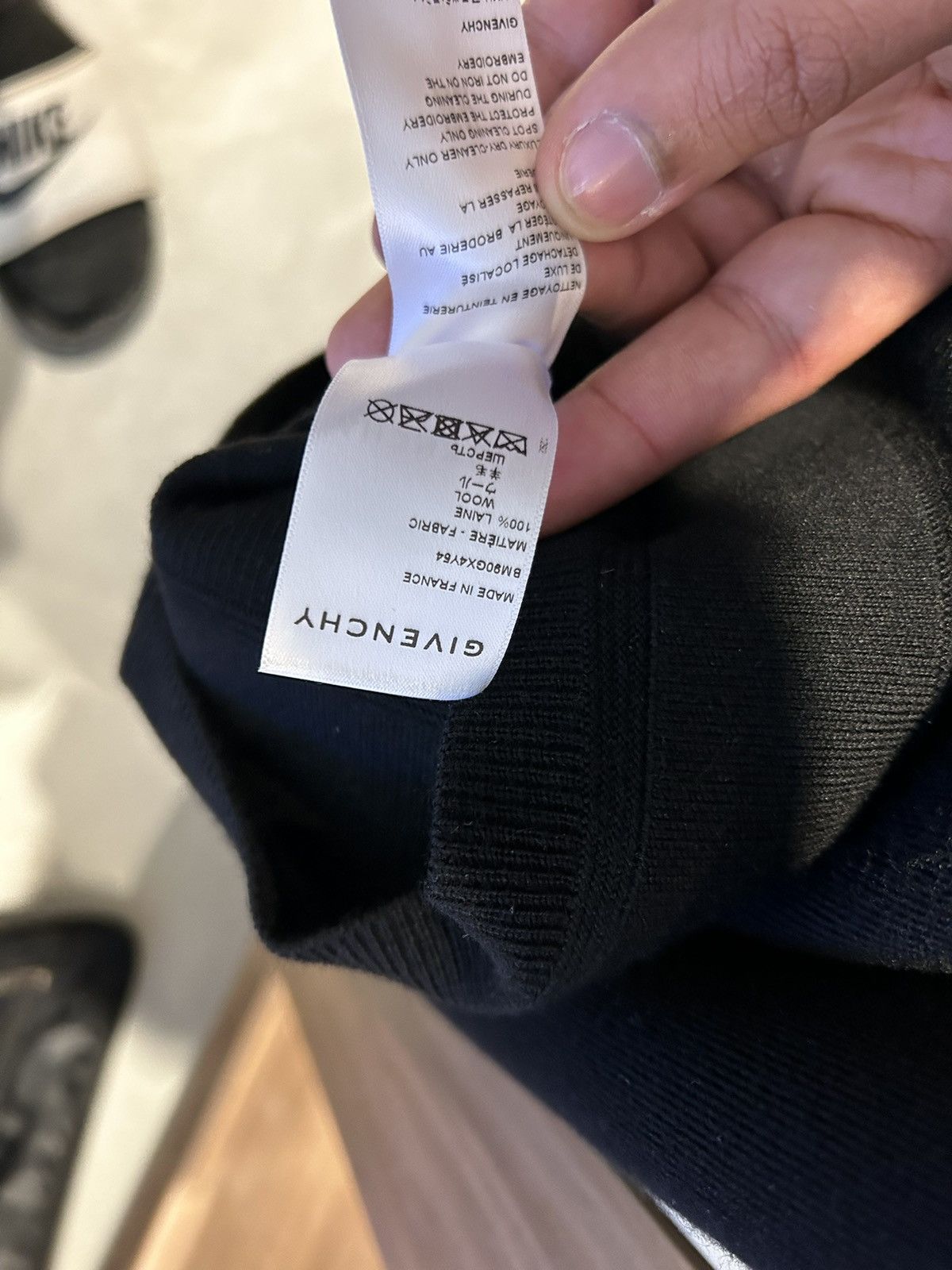 Givenchy Givenchy Virgin Wool Sweater Size US XL / EU 56 / 4 - 5 Thumbnail