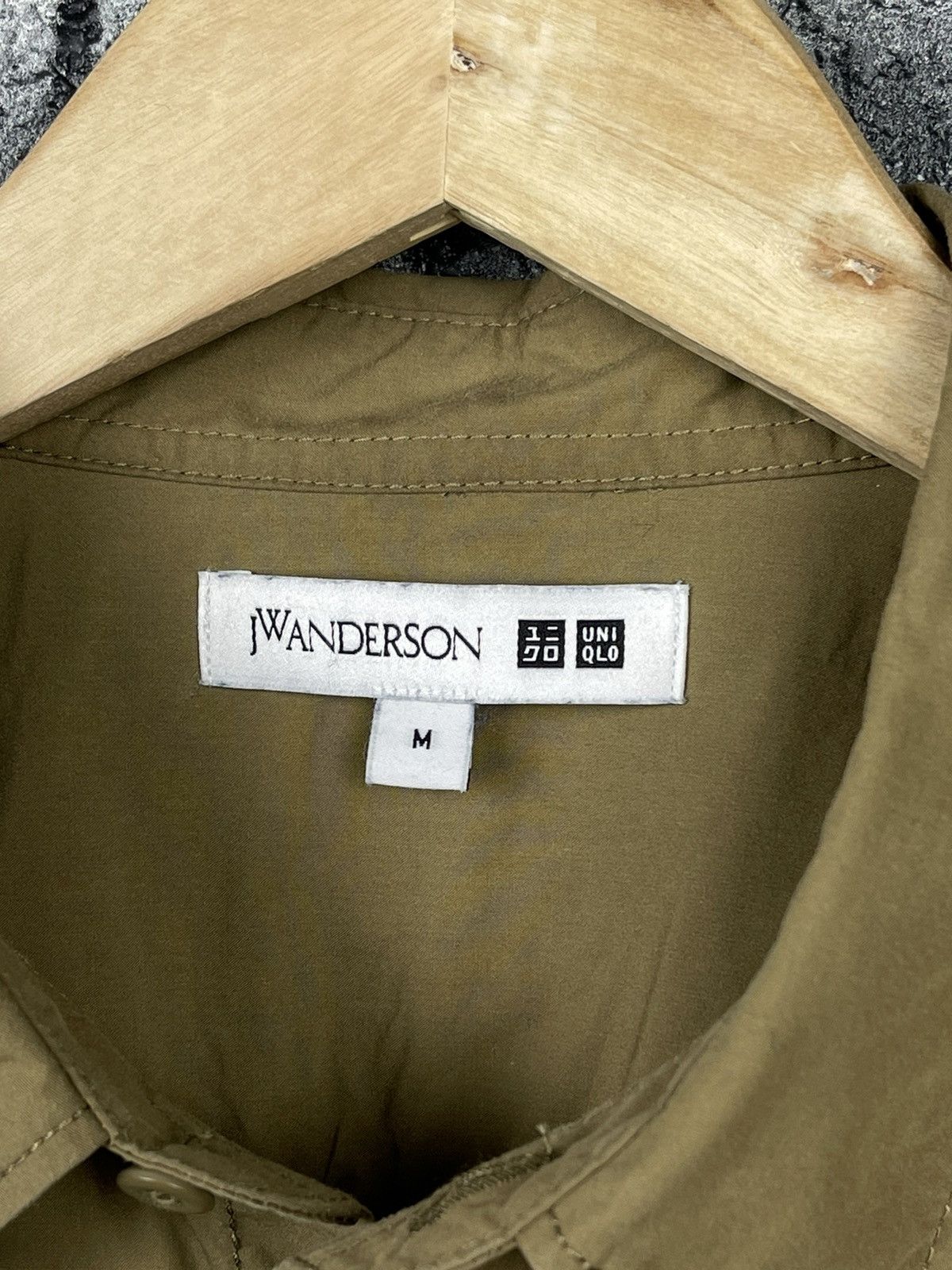 JW Anderson × Uniqlo Uniqlo x J.W. Anderson Shirt Button Up Men’s Size M Size US M / EU 48-50 / 2 - 8 Thumbnail