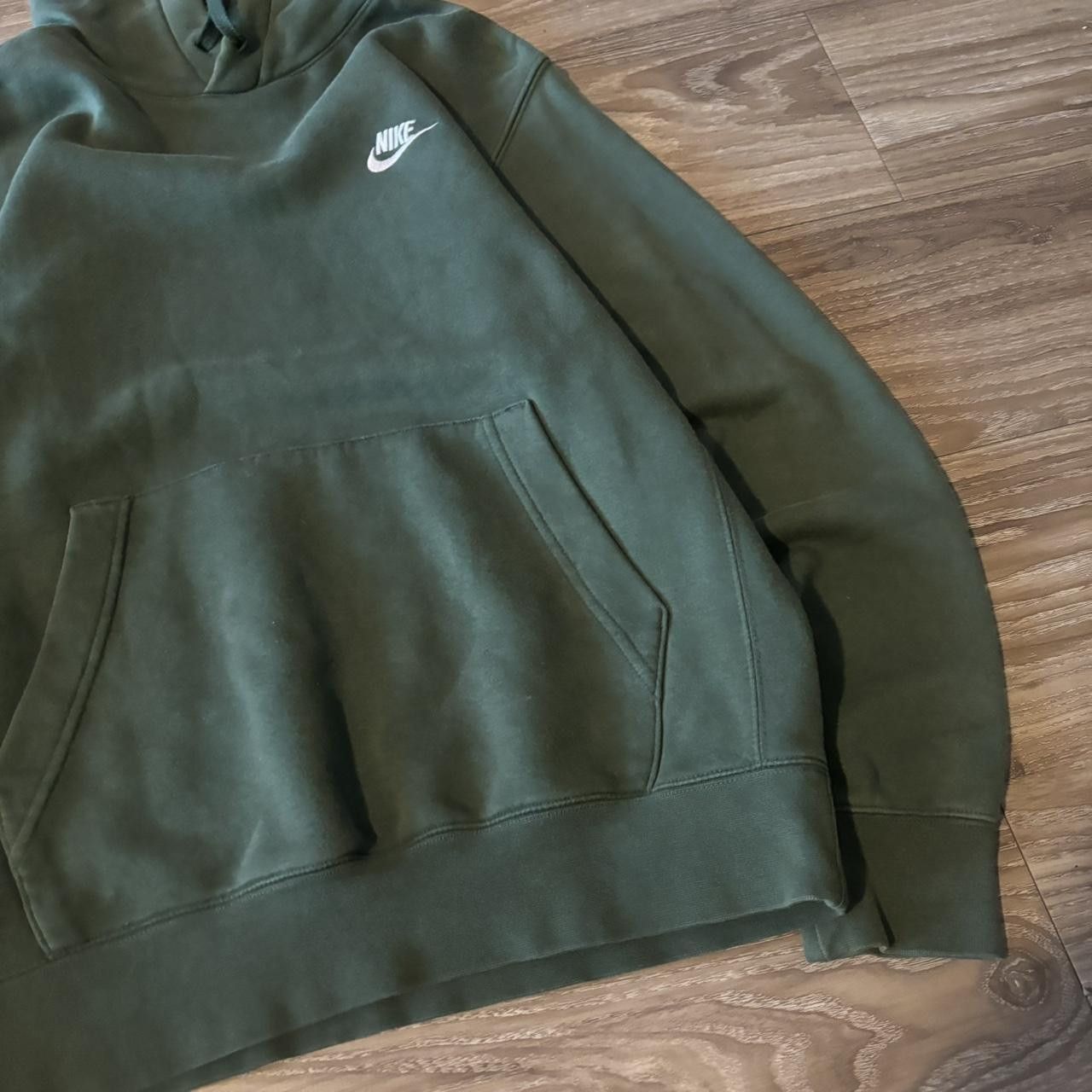 Nike Crazy Vintage Y2K/2000s Green Nike Streetwear Essential Hoodie! Size S Size US S / EU 44-46 / 1 - 4 Thumbnail