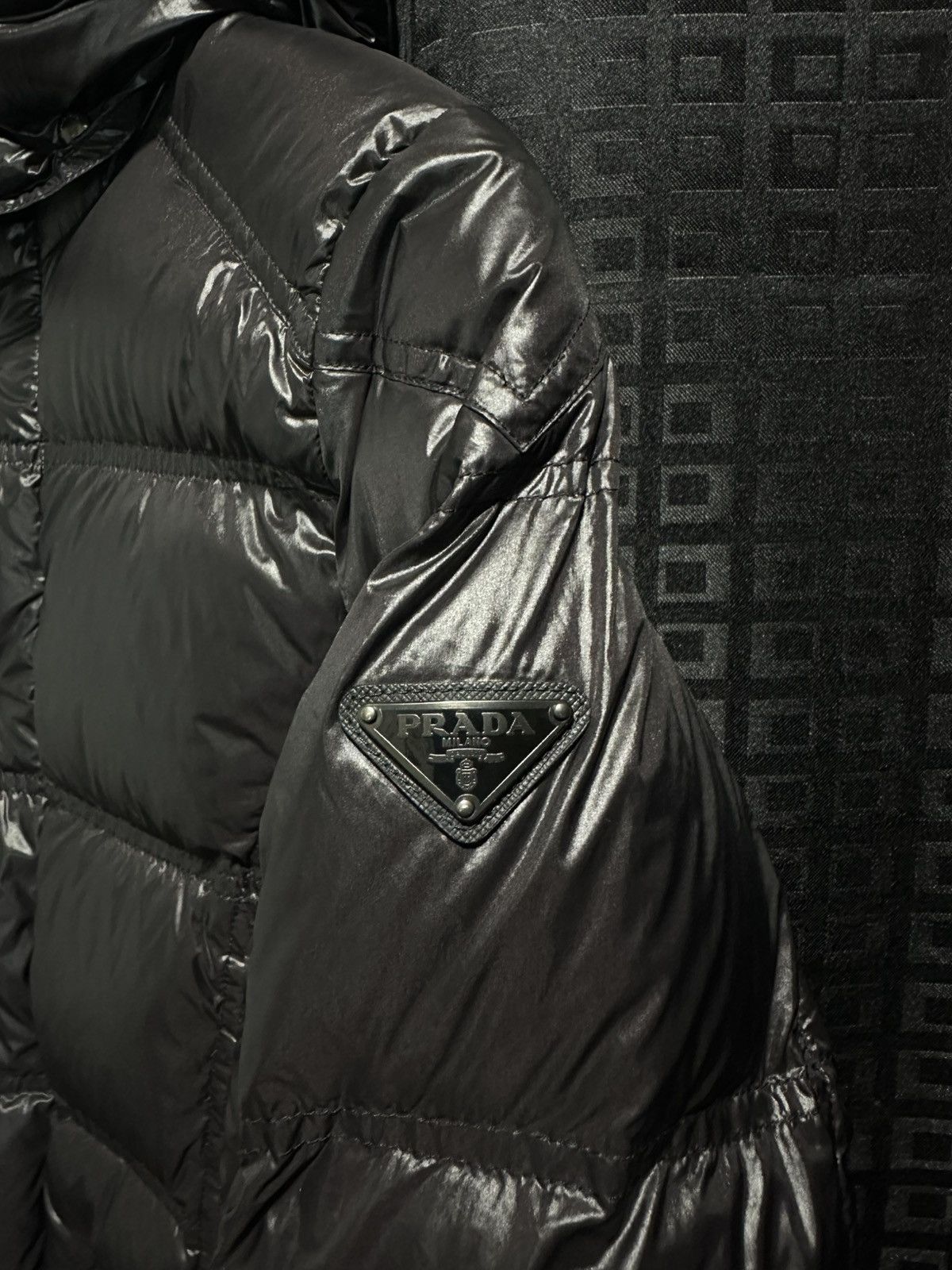 Prada prada pufffer detachable hood jacket Size XS / US 0-2 / IT 36-38 - 3 Thumbnail