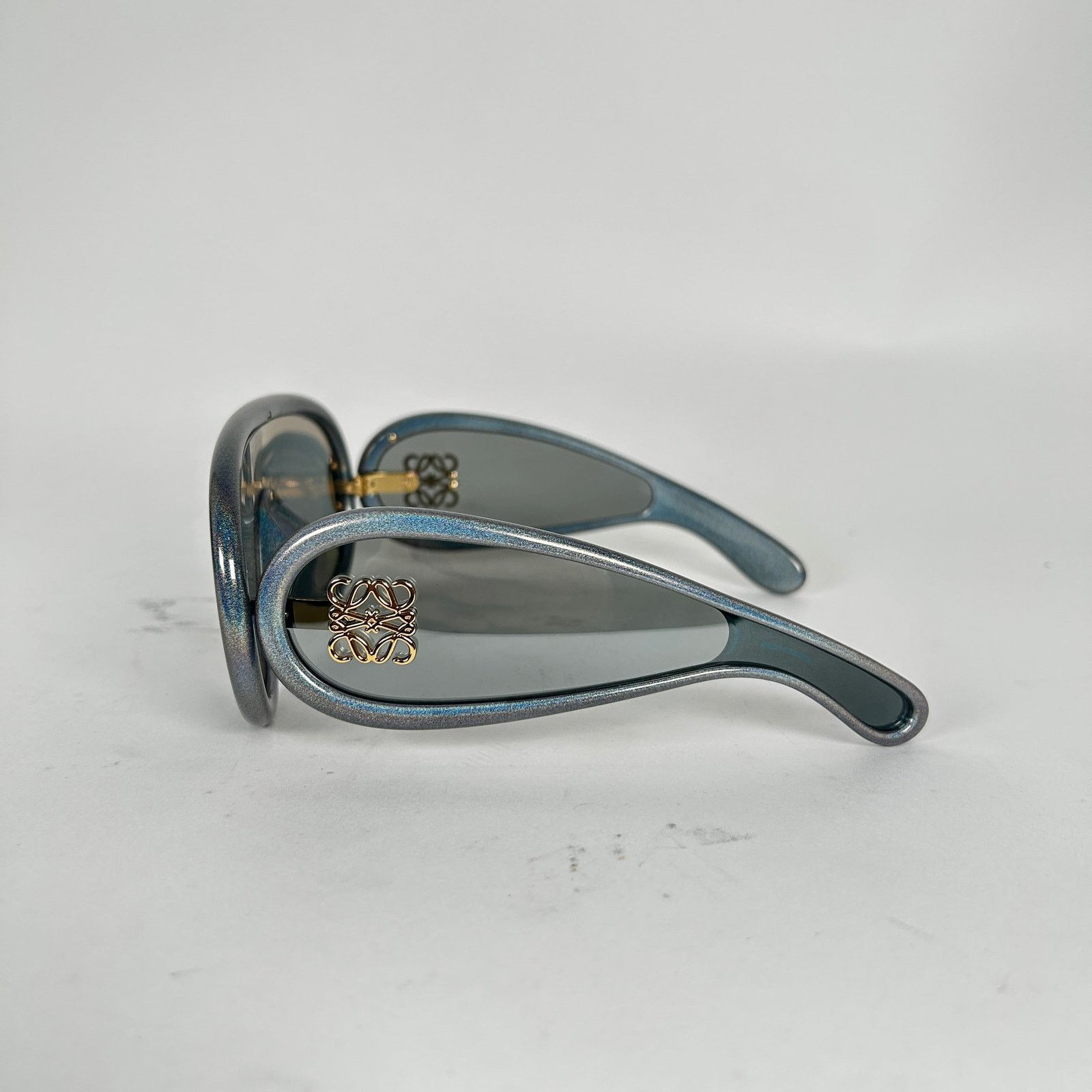 Loewe Loewe Wave Anagram Mask Dark Glitter Sunglasses Size ONE SIZE - 3 Thumbnail