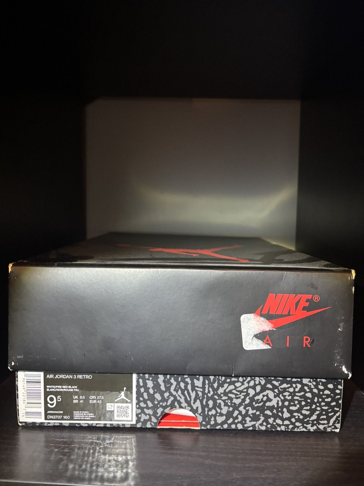 Jordan Brand × Nike Air Jordan 3 Retro Size US 9.5 / EU 42-43 - 16 Thumbnail