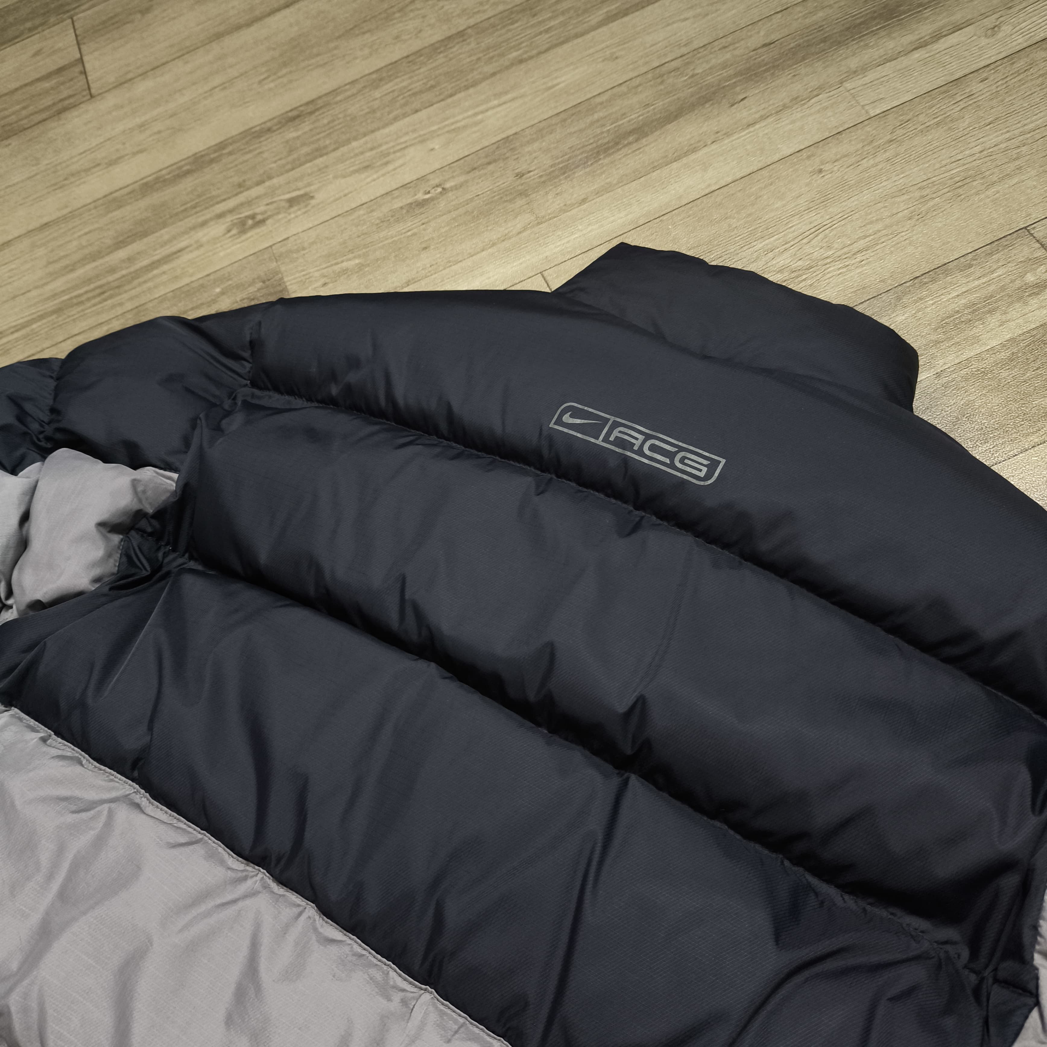 Montbell Nike ACG Two Tone Puffer Down Jacket Superior Size US M / EU 48-50 / 2 - 17 Thumbnail