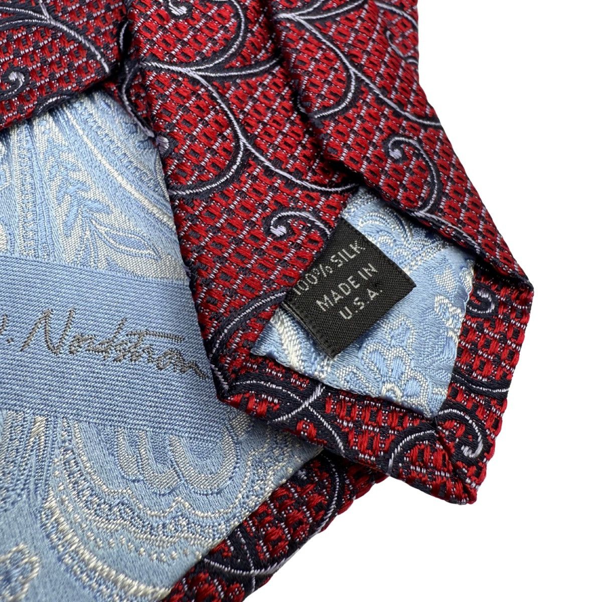 Nordstrom John W. Nordstrom Silk Tie, Red & Navy, Like New Size ONE SIZE - 5 Thumbnail