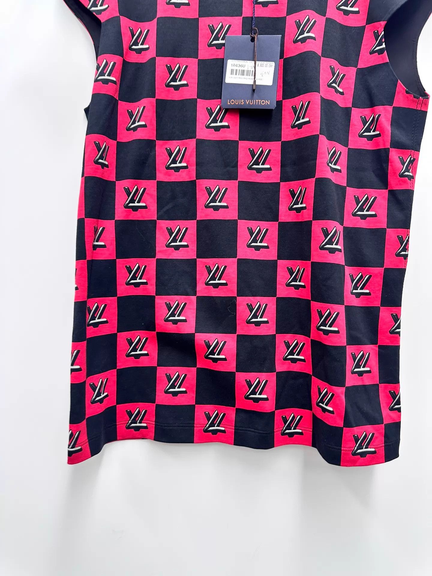 Louis Vuitton Louis Vuitton All Over Print Tank Top XL Size XL / US 12-14 / IT 48-50 - 7 Thumbnail