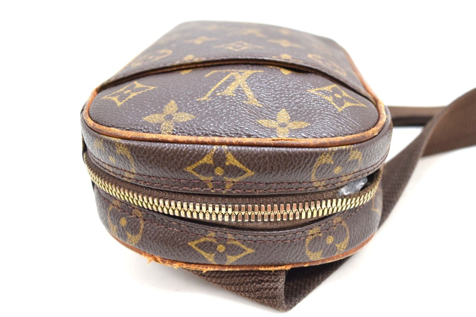 Louis Vuitton Louis Vuitton Pochette Gange Crossbody Bag M51870 Size ONE SIZE - 4 Thumbnail
