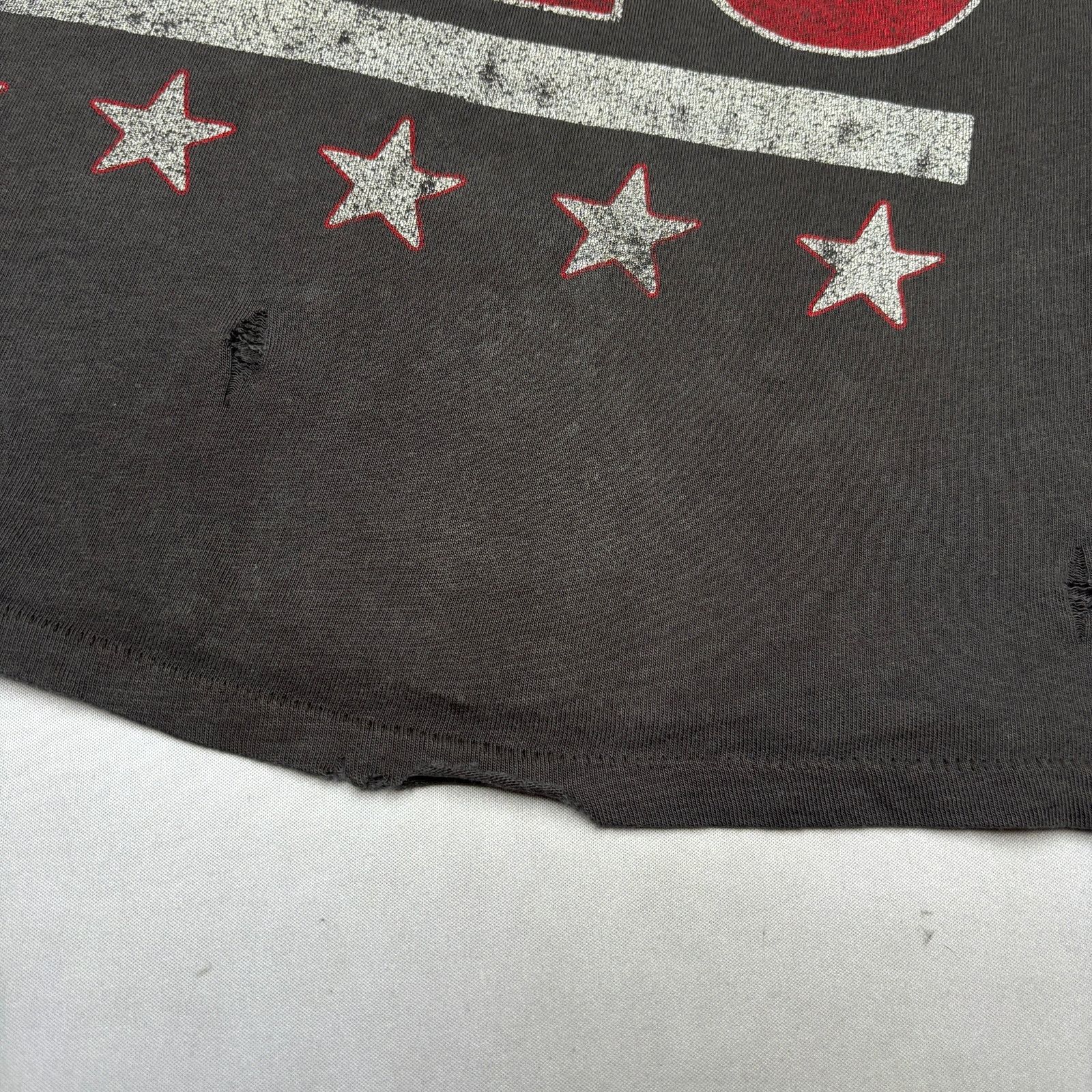 MadeWorn Madeworn Run DMC Stars Distressed Shirt Men's Small Vintage Size US S / EU 44-46 / 1 - 9 Thumbnail