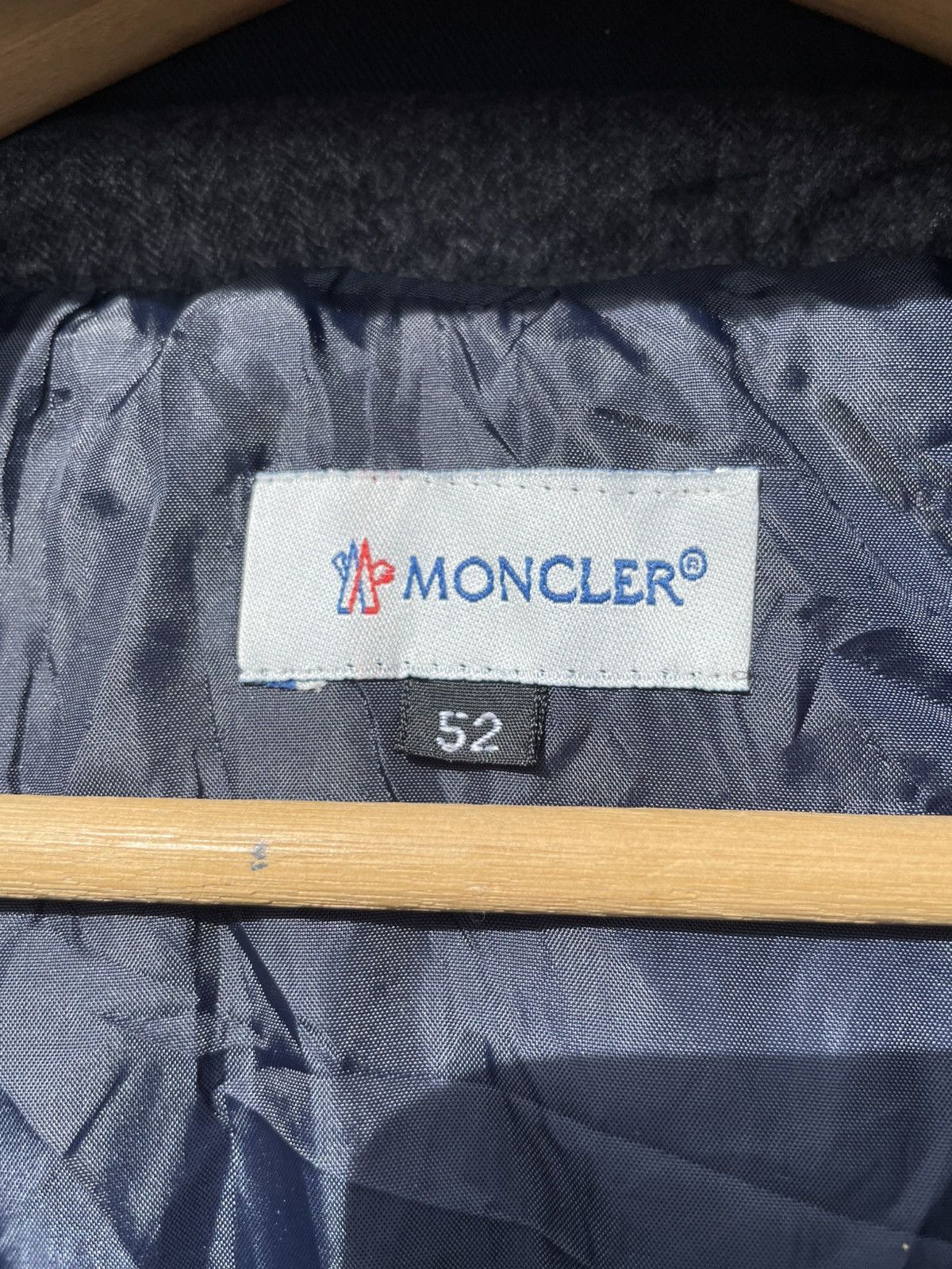 Moncler 🔥Accept Binding Offer🔥 Moncler Multicolor Puffer Jacket Size US M / EU 48-50 / 2 - 5 Thumbnail