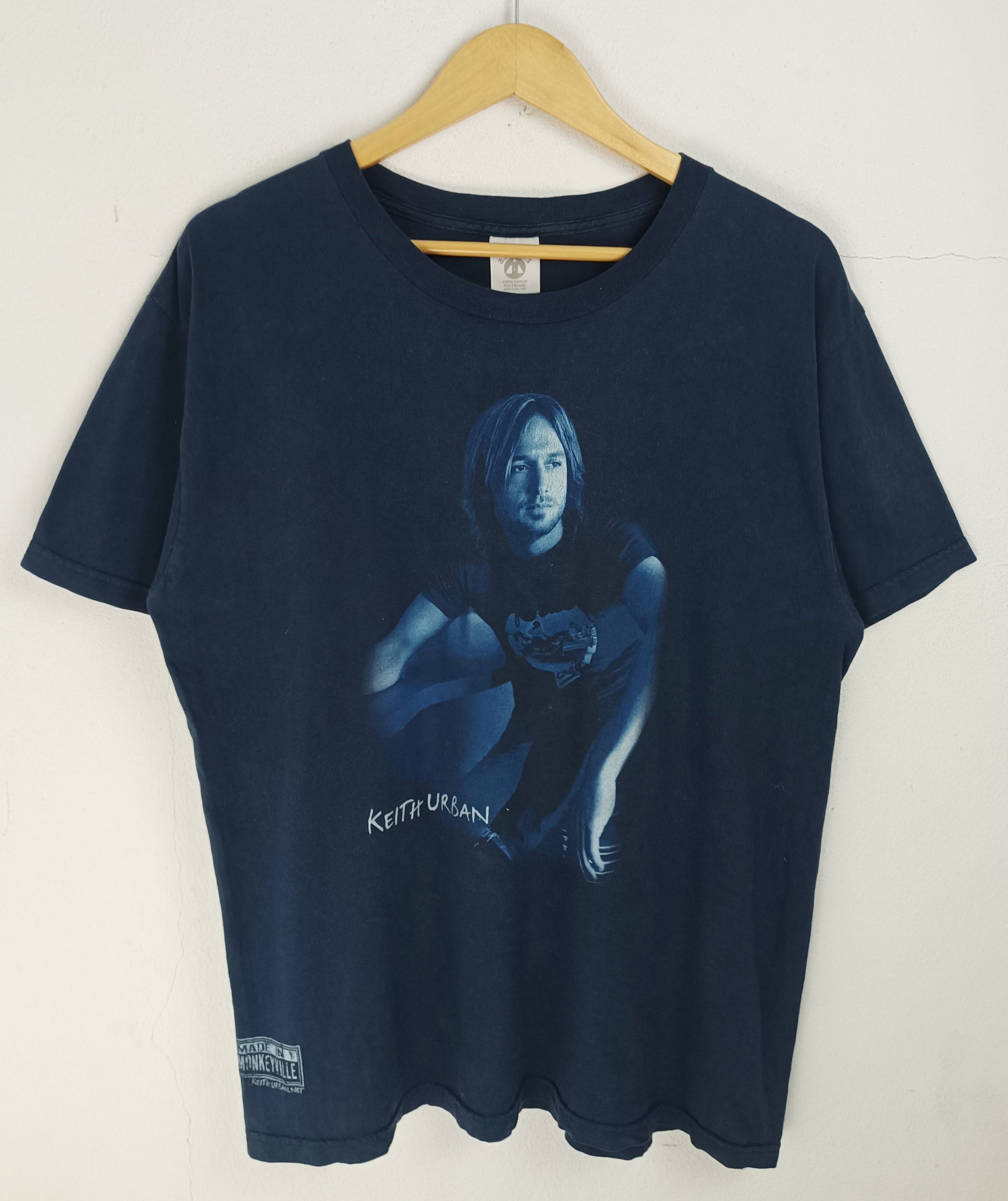 Band Tees VINTAGE 2005 KEITH URBAN TOUR TEE eric church tim mcgraw Size US L / EU 52-54 / 3 - 3 Thumbnail