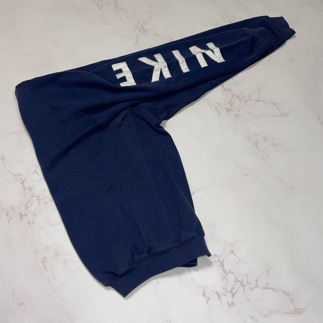 Nike Nike Vintage Big Logo Sweatshirt Crewneck Mens Navy Blue Size US S / EU 44-46 / 1 - 3 Thumbnail