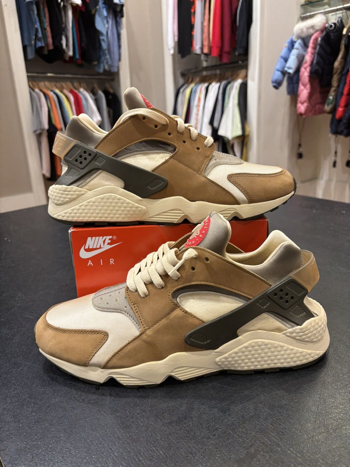 Nike Nike Huarache ‘Stüssy Desert Oak’ Size US 13 / EU 46 - 1 Thumbnail