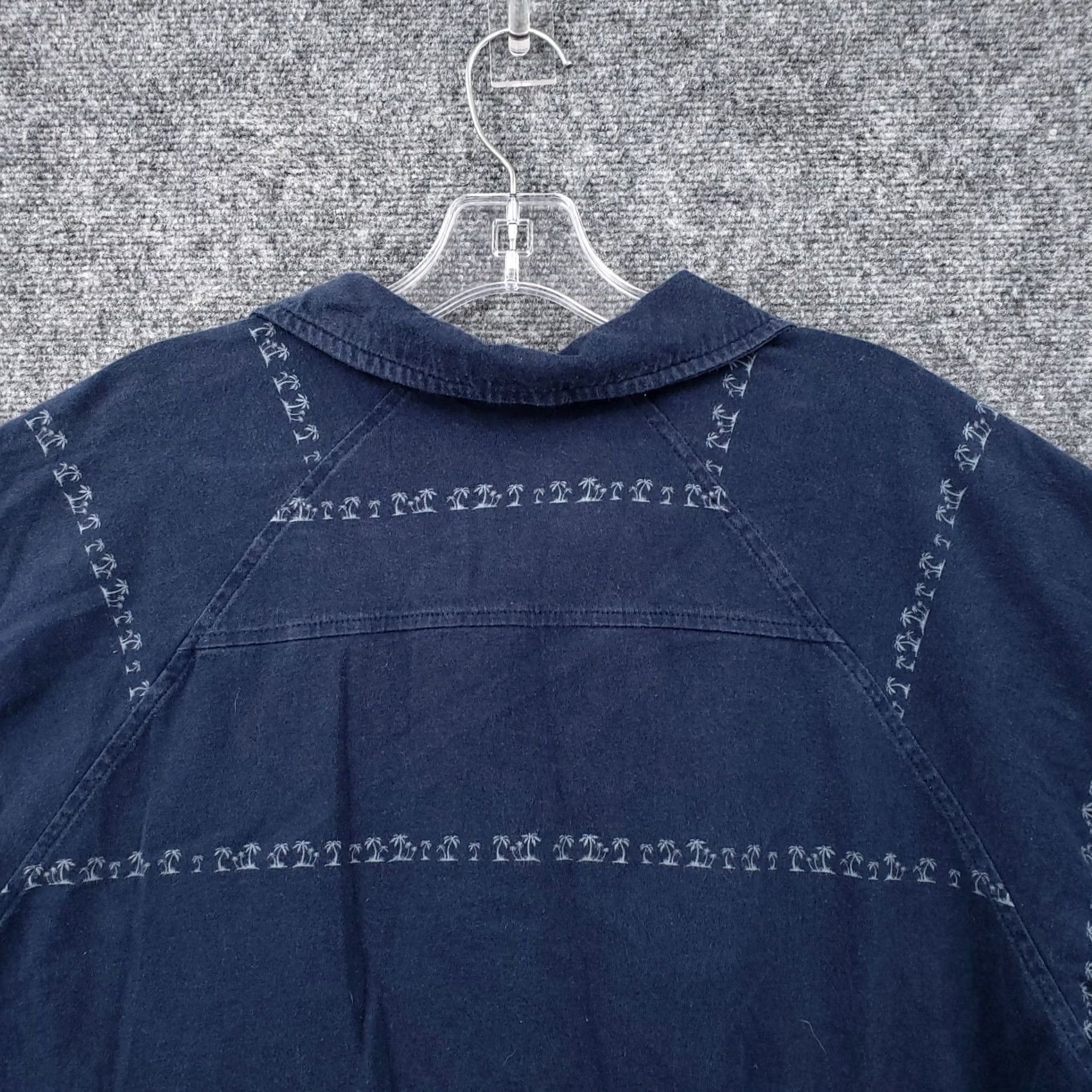 Vintage Columbia Polo Shirt Mens M Blue Palm Tree Short Sleeve Casual Travel Outdoor Graphite/Blue? Size US M / EU 48-50 / 2 - 6 Thumbnail