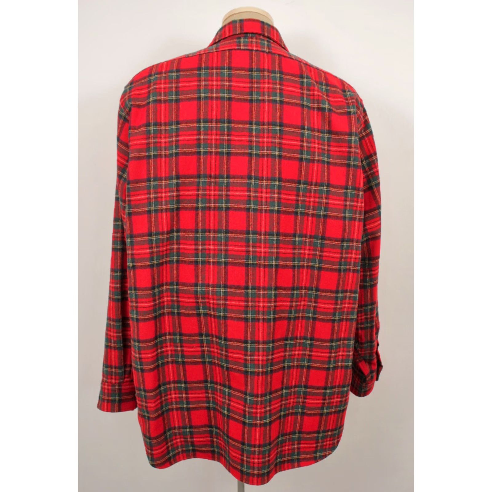 Pendleton VINTAGE Pendleton Shirt XL Long Blue 80s 52 Chest Flannel Button-Front Men's Wool Plaid Royal Stewart Tartan Casual Size US XL / EU 56 / 4 - 2 Thumbnail