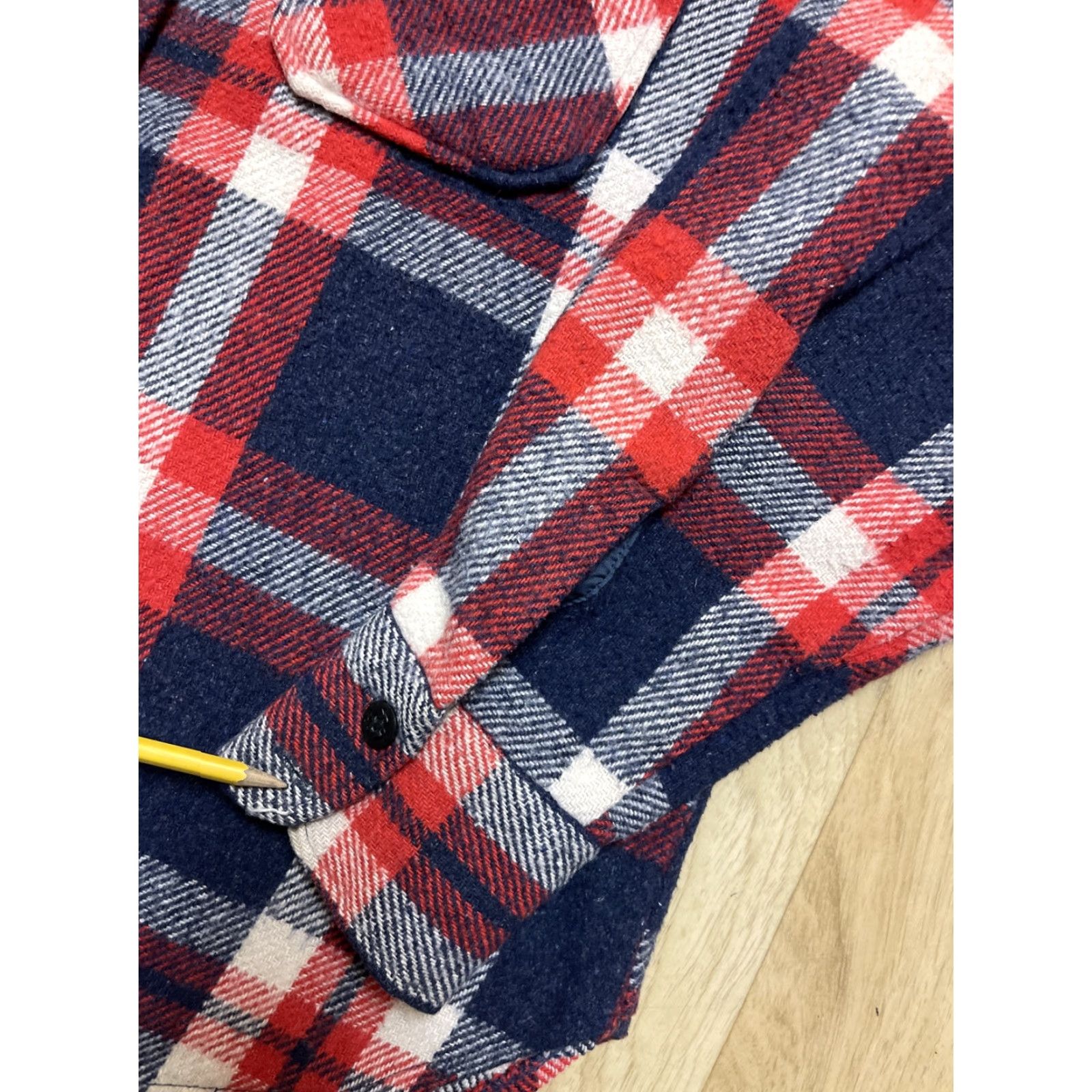 VINTAGE CPO Shirt Jacket Plaid Wool Blend Button-Up 70s Medium Anchor Buttons Unisex Adults Boys Girls (Color Multicolor)