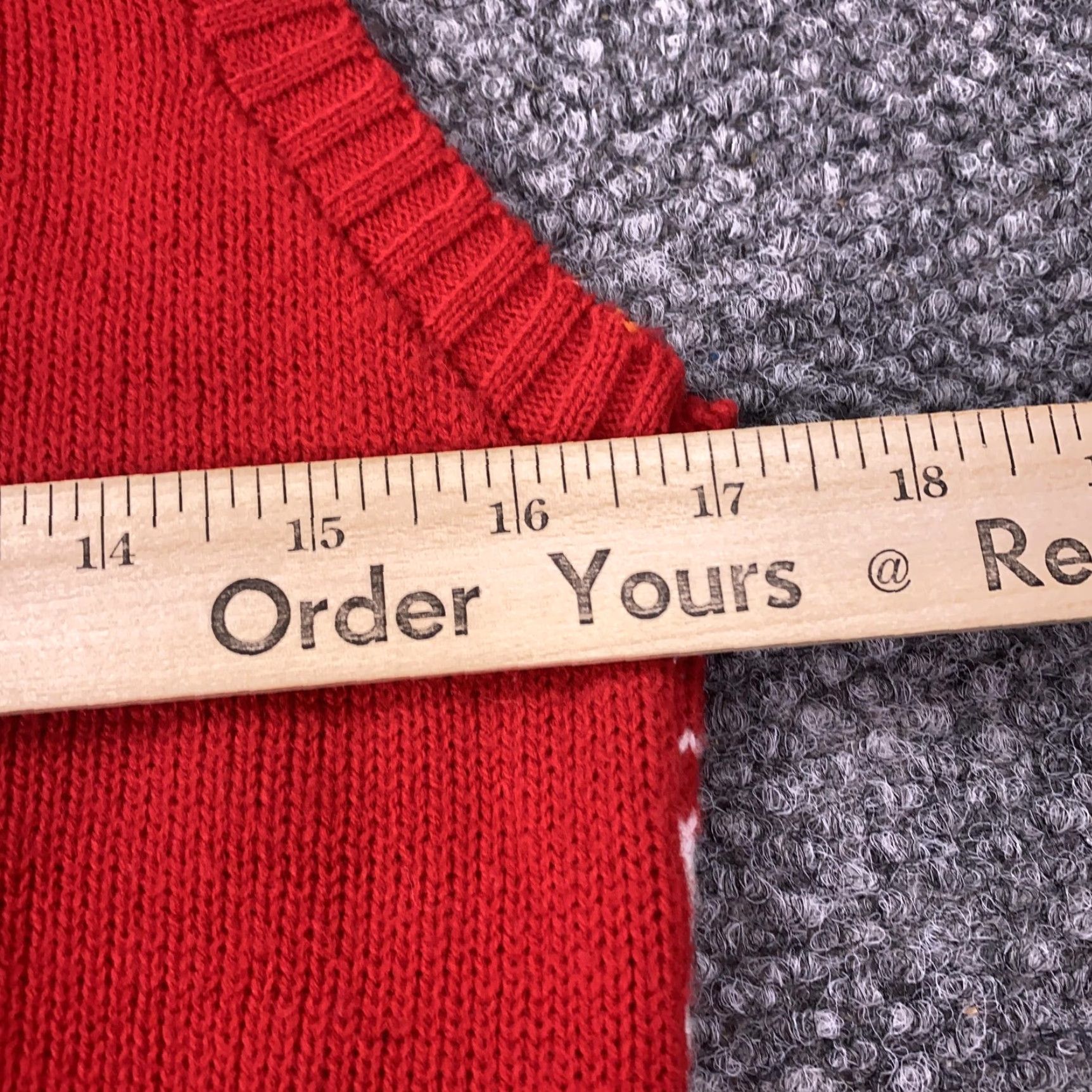 Tallia VINTAGE Tallia Red Knit Sweater Vest Womens Large 100% Acrylic Taiwan 90s Geometric Pattern Knit Vest Women L Red Size L / US 10 / IT 46 - 5 Thumbnail
