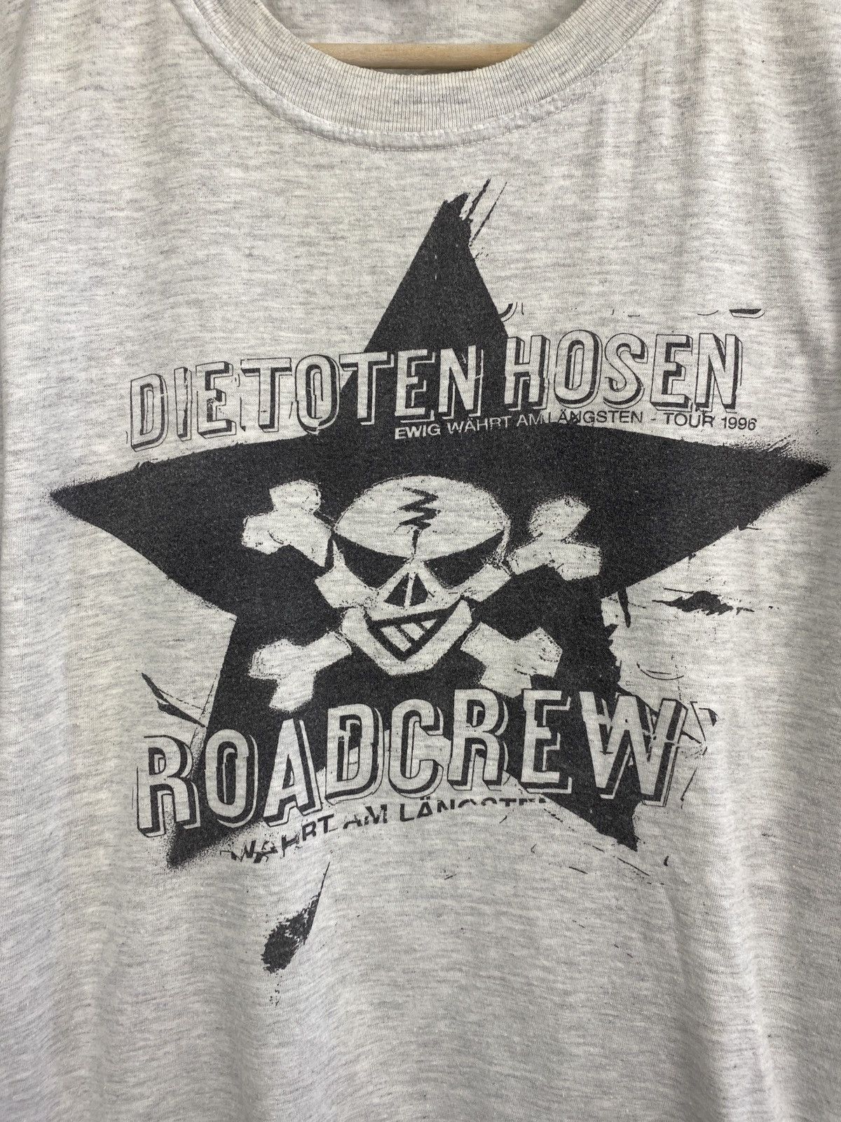 Band Tees Vintage 1996 Die Toten Hosen Roadcrew Punk Rock T-Shirt Y2K Size US XL / EU 56 / 4 - 4 Thumbnail