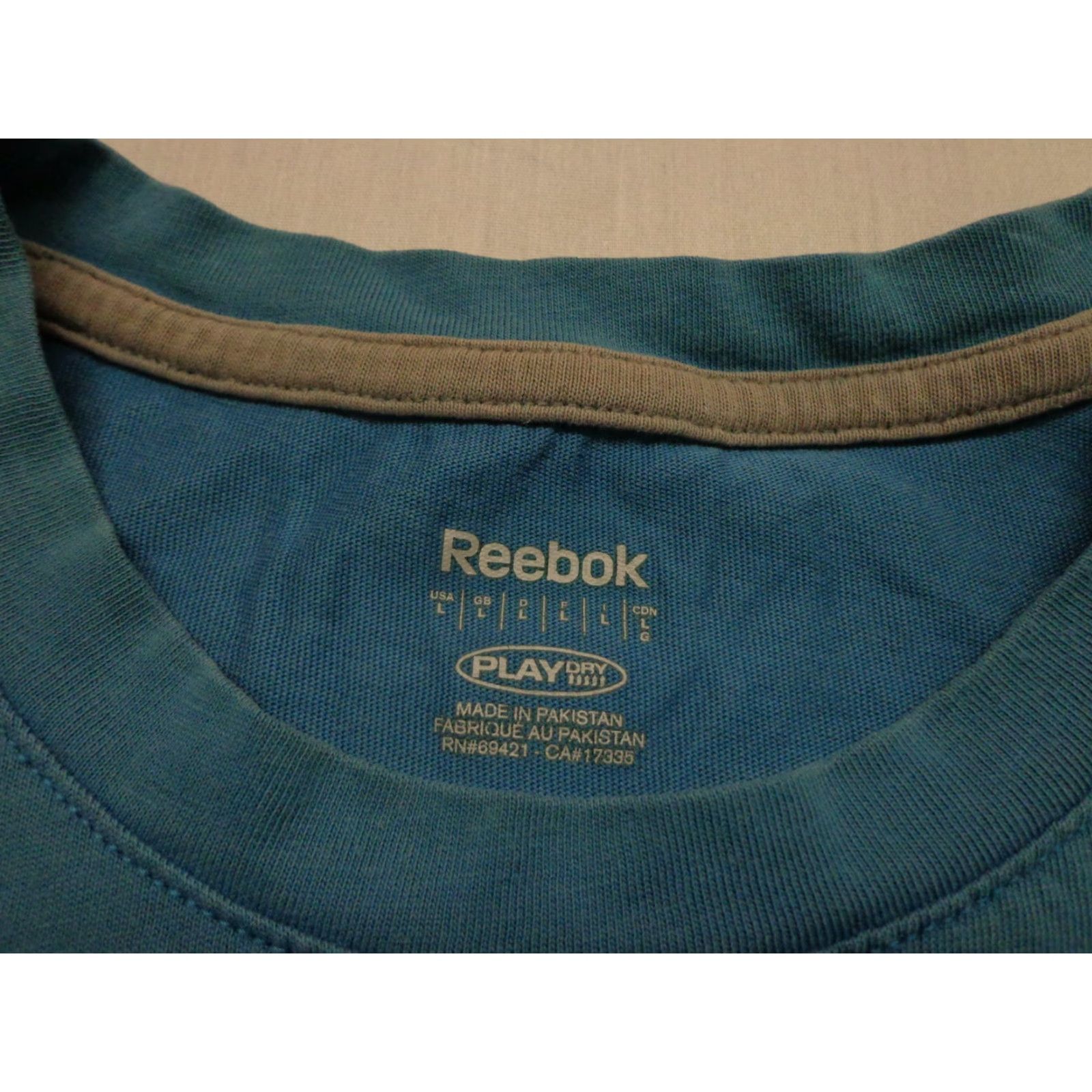 Reebok REEBOK PLAY DRY BLUE T-SHIRT LARGE Men T-Shirt Blue 70% Cotton 30% Polyester Short Sleeve Regular Size Type Shirts & Tops Size US L / EU 52-54 / 3 - 2 Thumbnail