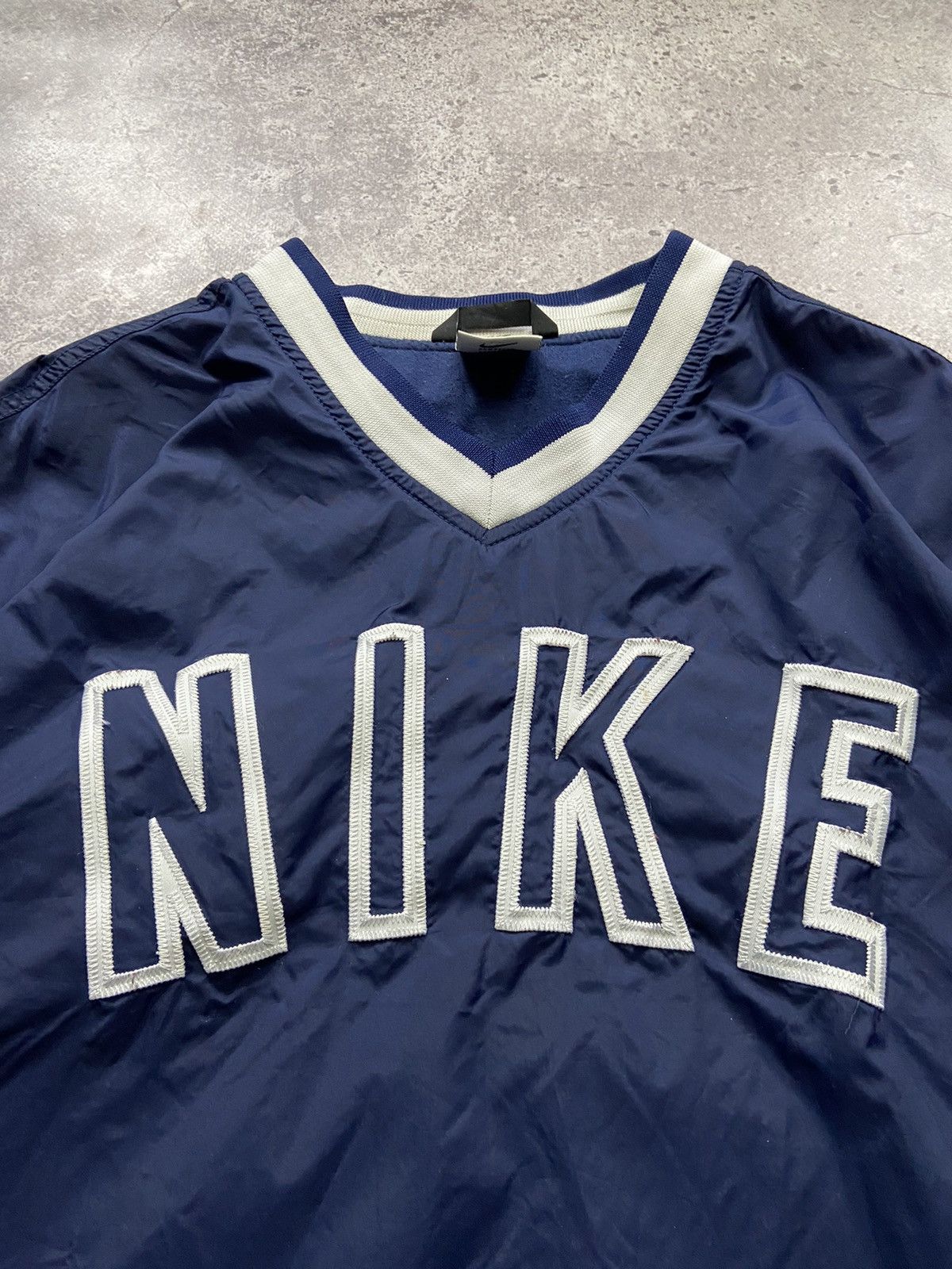 Nike Vintage y2k Nike Nylon Sweatshirt 90s Big Logo Size US L / EU 52-54 / 3 - 3 Thumbnail