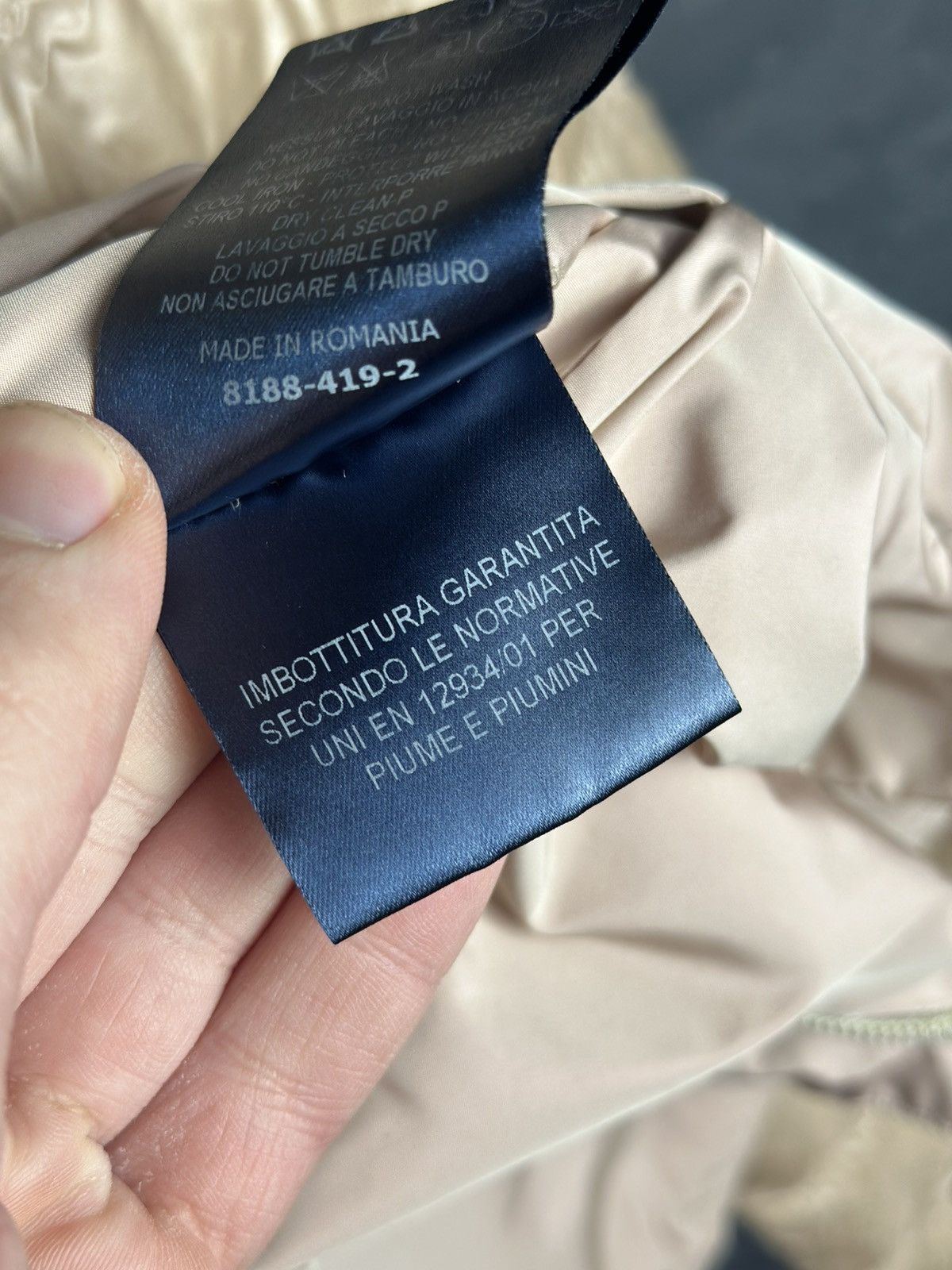 Herno HERNO Women's Lightweight Down Jacket Size IT 46 Size L / US 10 / IT 46 - 20 Thumbnail