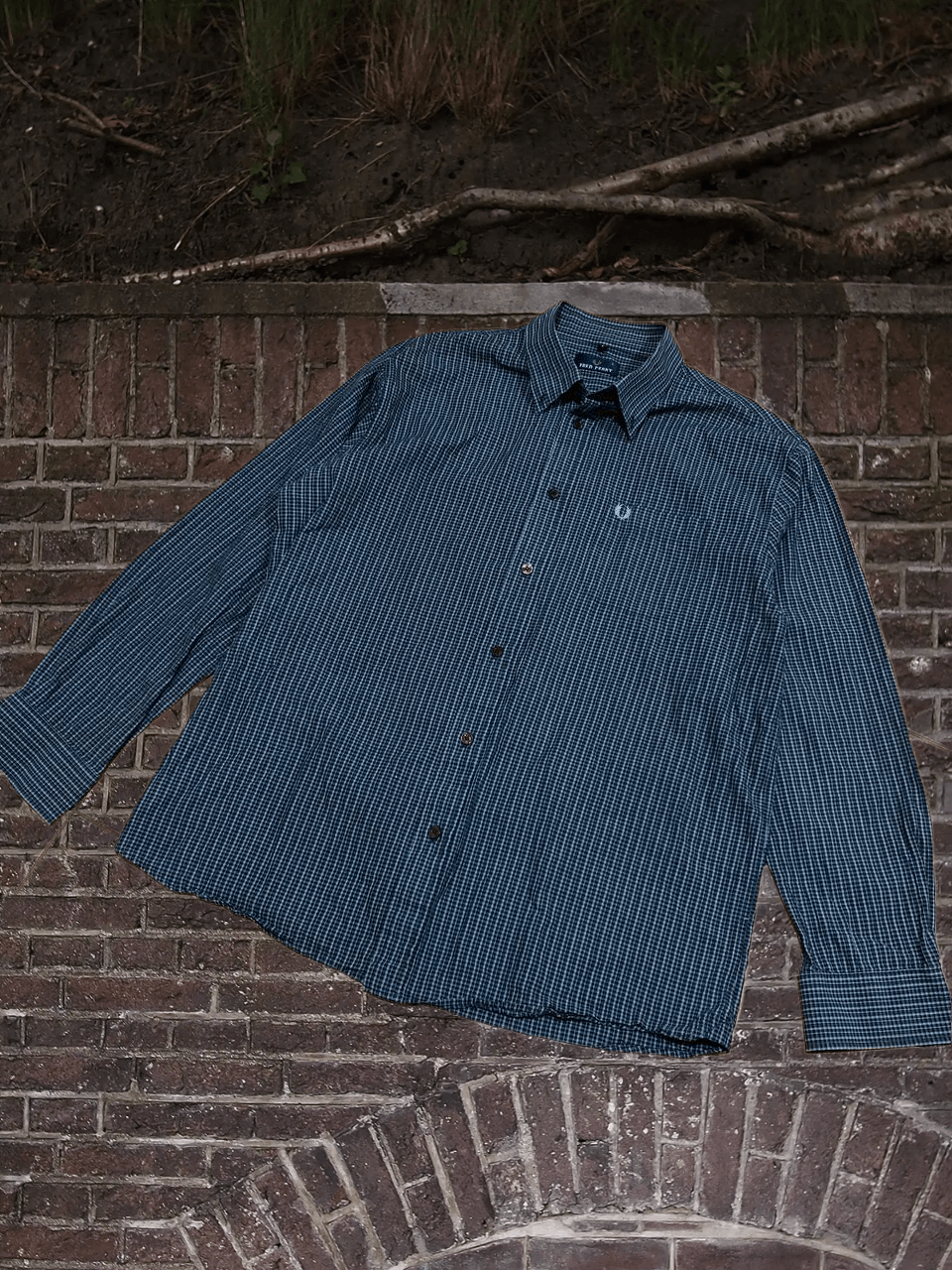 Fred Perry long-sleeved button-down shirt Fred Perry vintage Y2K luxury Size US L / EU 52-54 / 3 - 1 Thumbnail