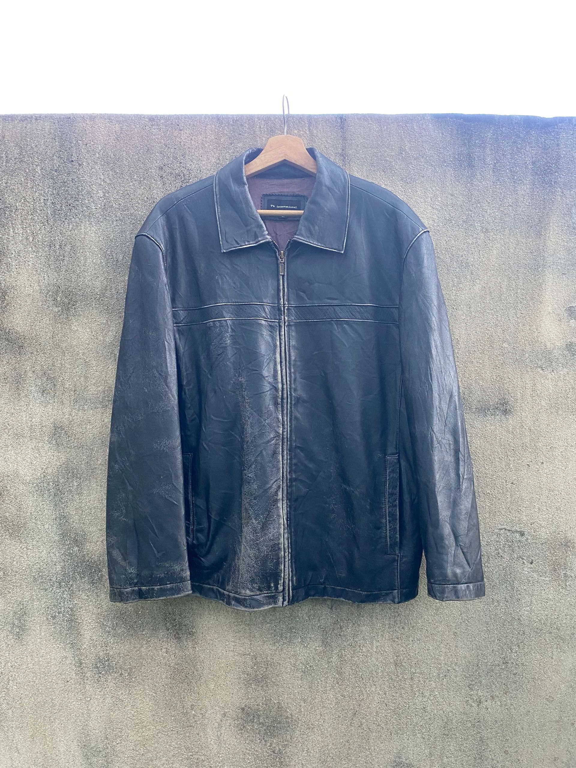 Japanese Brand T's Sheepskin Leather Jacket Nice Faded Design Size US M / EU 48-50 / 2 - 1 Thumbnail