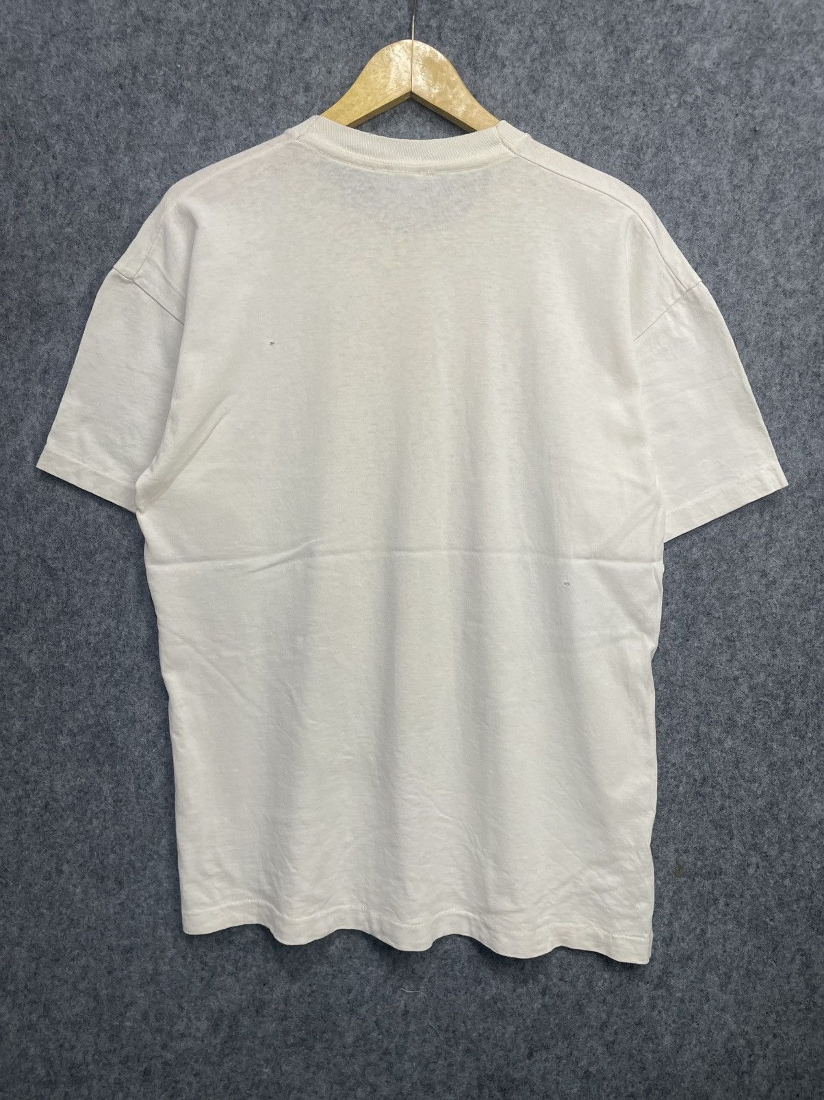Vintage Vintage 90s Painting Bushmen On Fiber T-Shirt Tobago Art Size US L / EU 52-54 / 3 - 5 Thumbnail