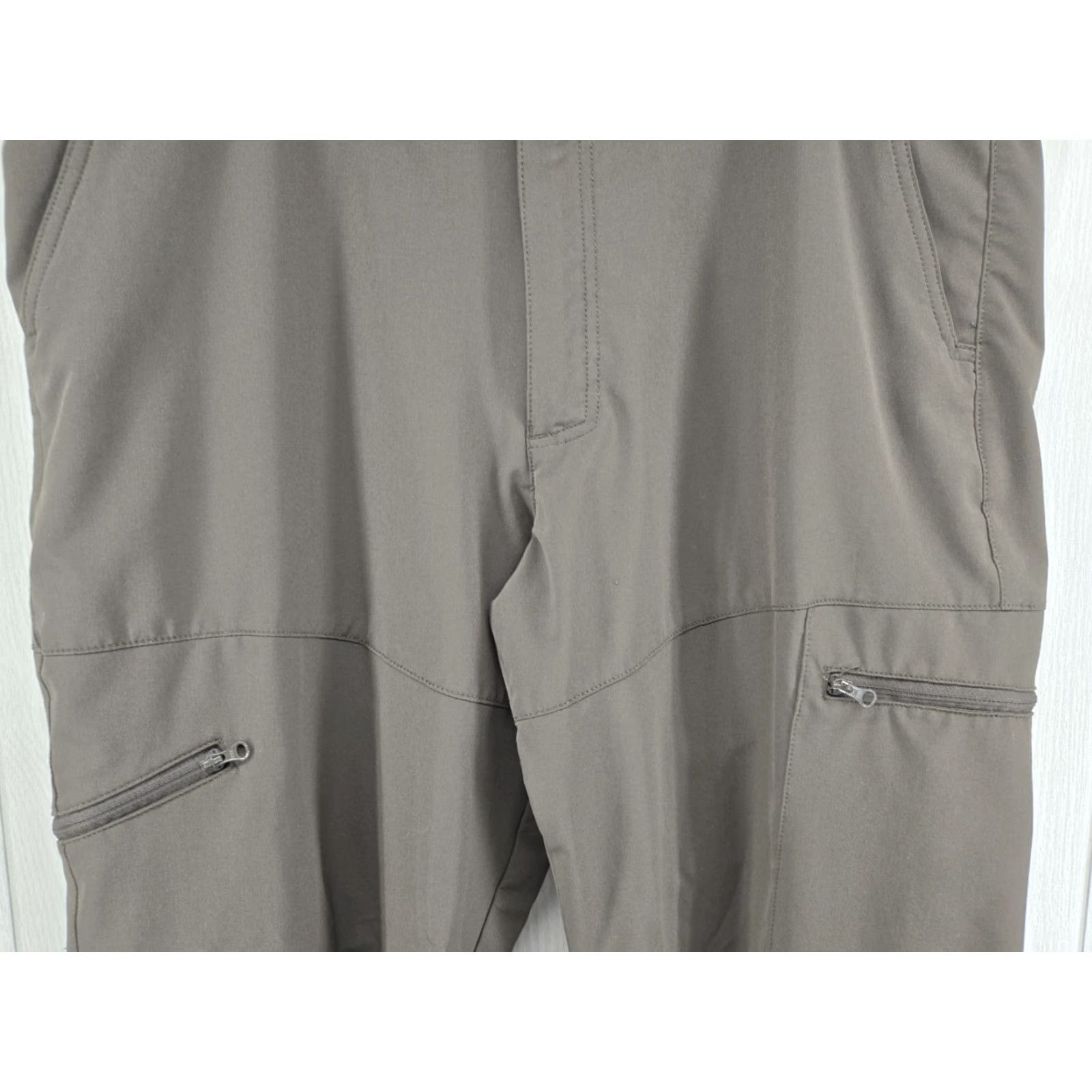 Vintage VINTAGE Magellan Outdoors Classic Fit Moisture Wicking Cargo Dark Green Pants 38x33 Size US 38 / EU 54 - 3 Thumbnail