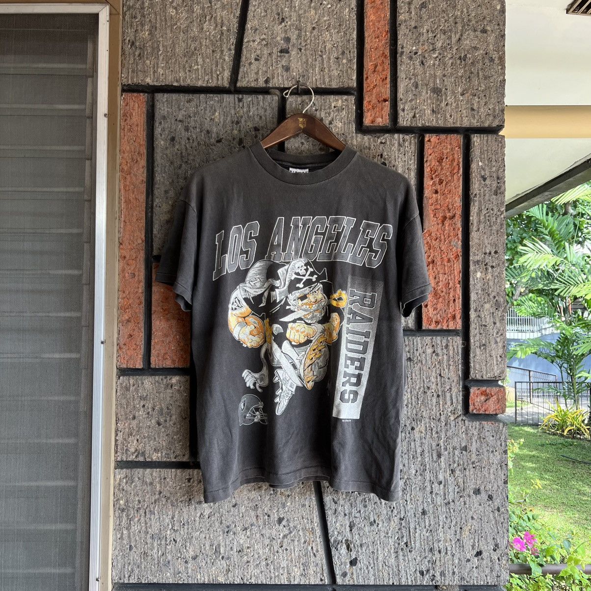 NFL × Vintage VTG 1988 Los Angeles Raiders NFL Tee Shirt NWA Size US L / EU 52-54 / 3 - 2 Thumbnail