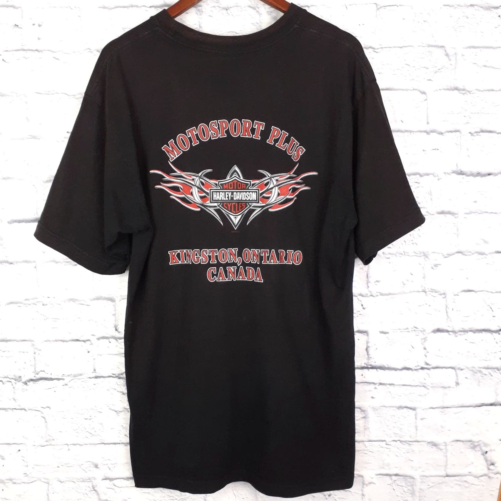 Harley Davidson VINTAGE Harley-Davidson Canada Short Sleeve T Shirt Mens M Black Crew Neck 2-Sided Made USA Size US M / EU 48-50 / 2 - 4 Thumbnail