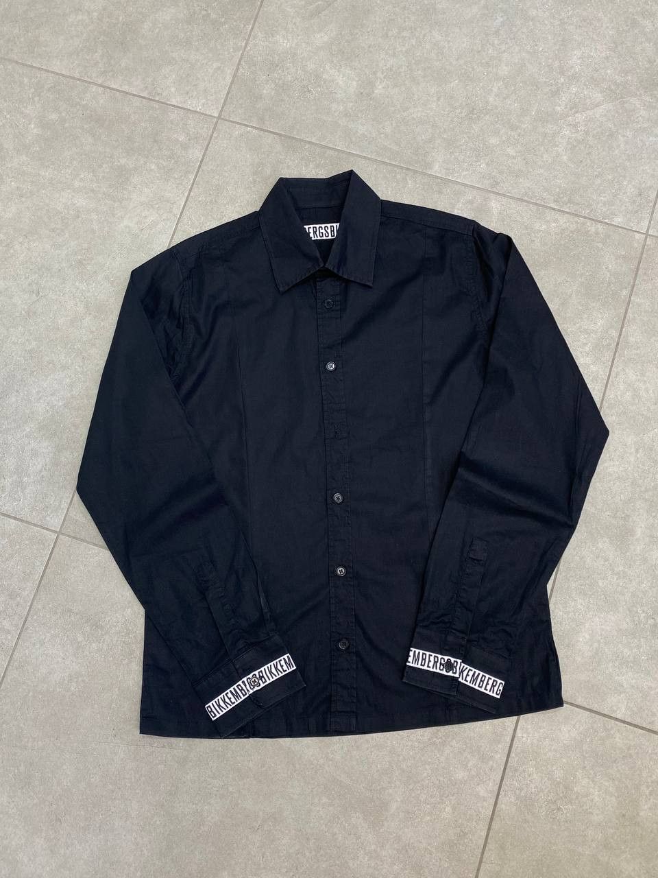 Dirk Bikkembergs Vintage Bikkembergs Cuffs Logo Buttons Shirt Size US M / EU 48-50 / 2 - 1 Thumbnail