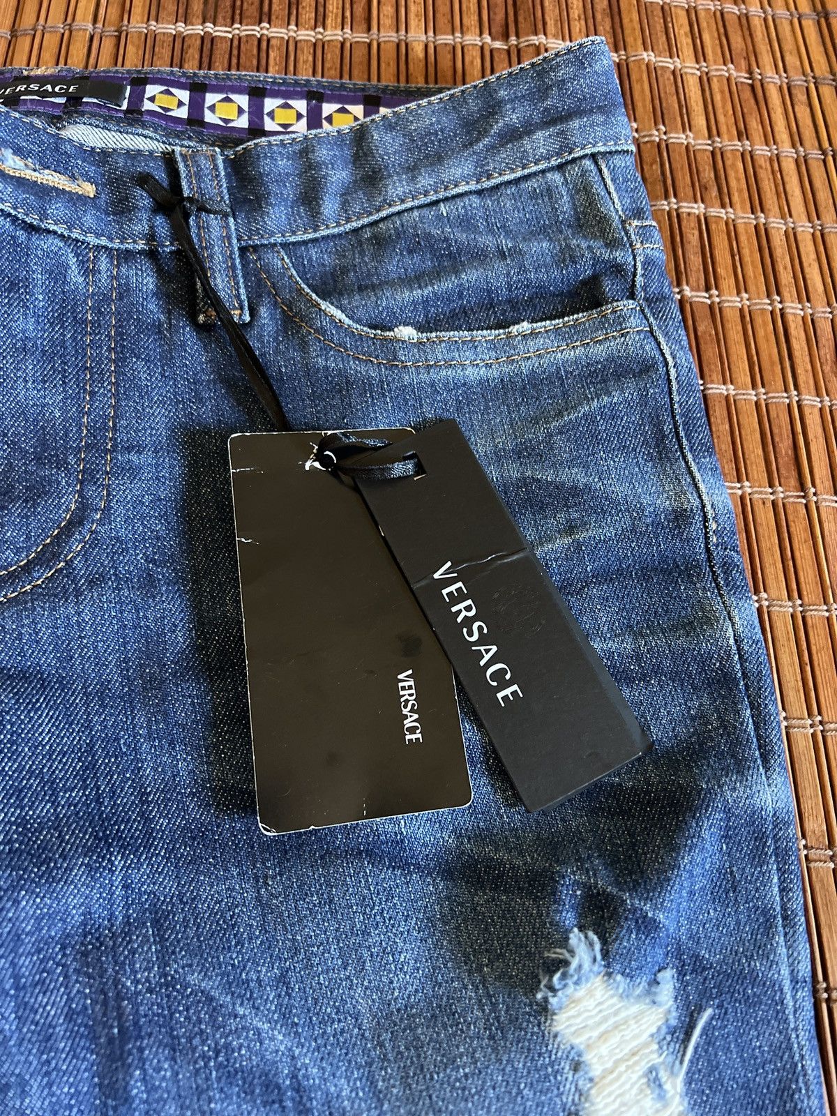 Versace Versace Jeans blue wash distressed bootcut denim Brand New Size 25" / US 0 / IT 36 - 9 Thumbnail