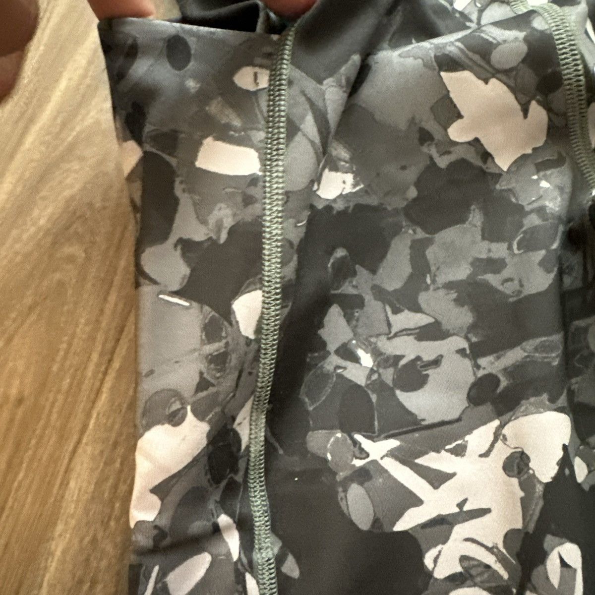 The North Face The North Face Leggings W S Printed Camo 7/8 Tight Pockets Size 25" / US 0 / IT 36 - 3 Thumbnail