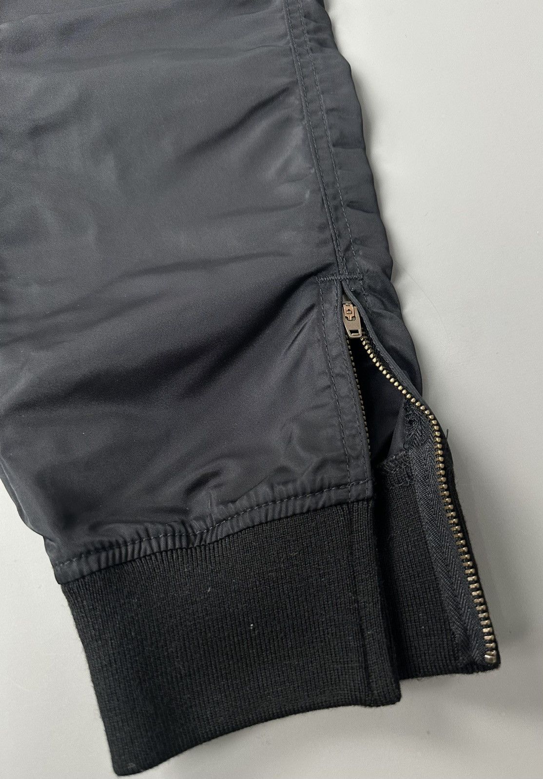 Hysteric Glamour Hysteric Glamour- Nylon Stretch - Ankle Zipper Pants Black Size US 28 / EU 44 - 9 Thumbnail