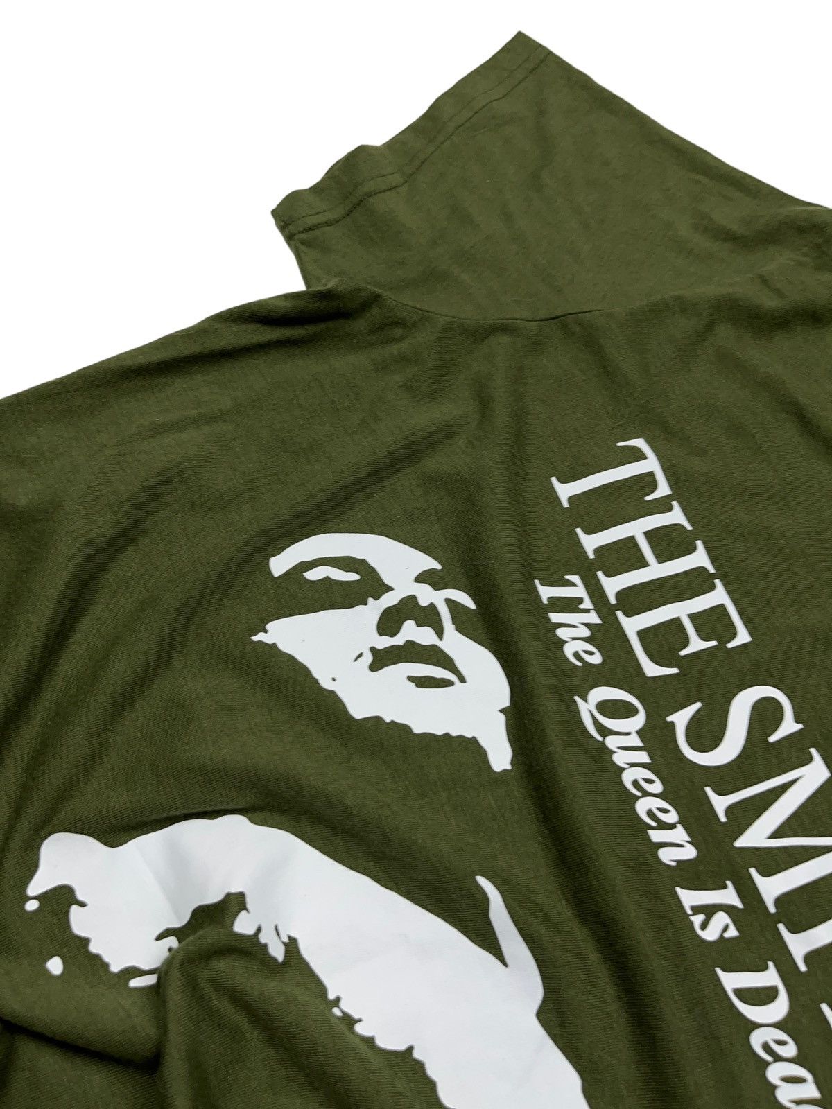 Band Tees Y2K The Smiths The Queen is Dead T-shirt Size US L / EU 52-54 / 3 - 5 Thumbnail