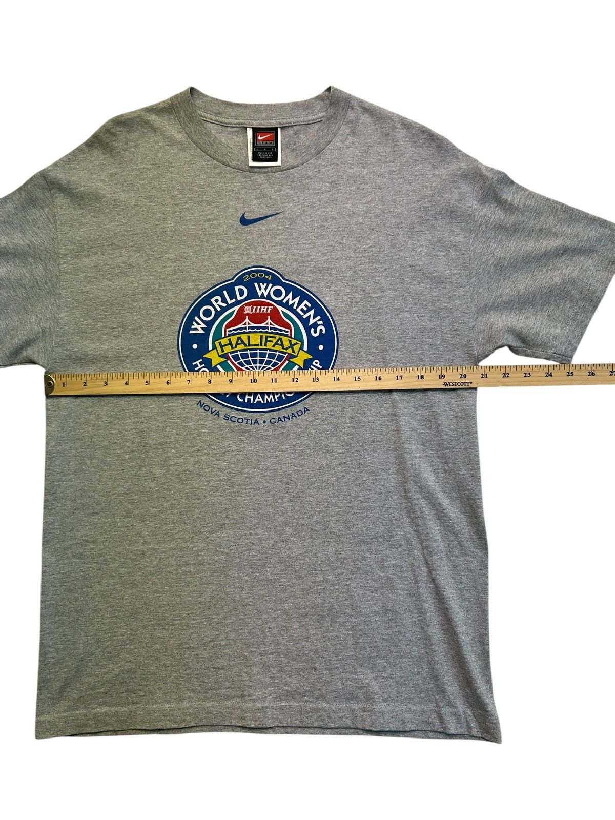 Nike 2004 World Women’S Championship Size US L / EU 52-54 / 3 - 4 Thumbnail